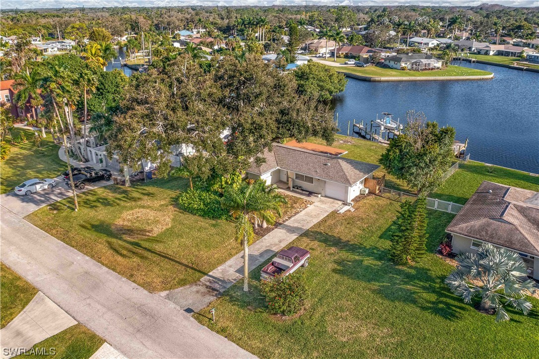 13863 River Forest Drive, Fort Myers, FL 33905