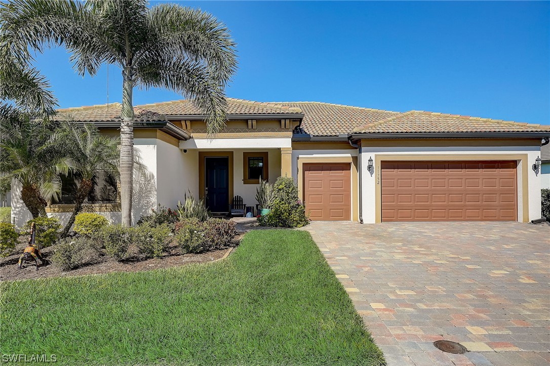 11752 Bowes Circle, Fort Myers, FL 