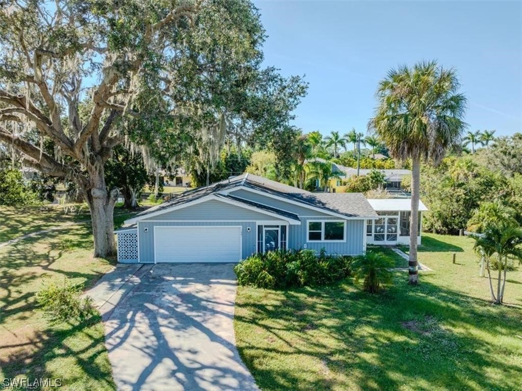 14801 Riverview Court, Fort Myers, FL 33905