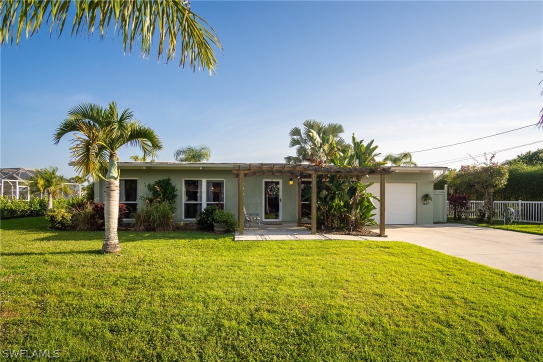 1712 Cascade Way, North Fort Myers, FL 