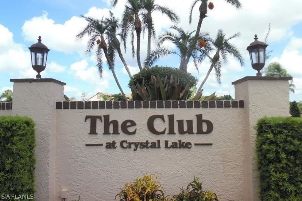 8474 Charter Club Circle 11, Fort Myers, FL 