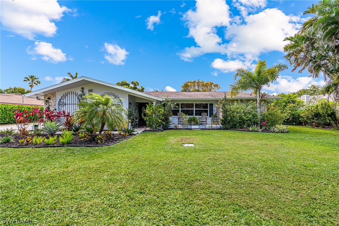 6519 E Town And River Road, Fort Myers, FL 33919