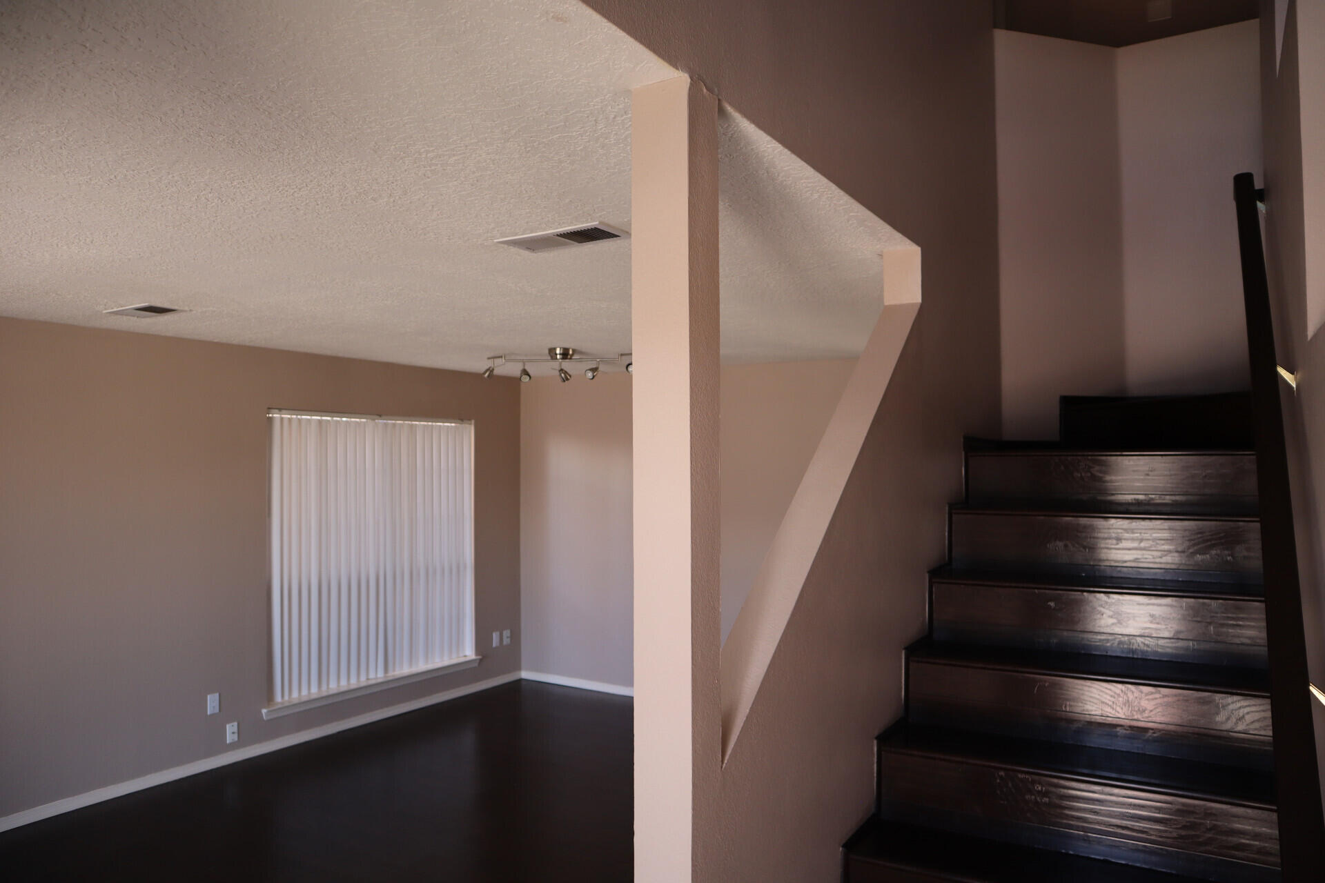 Homes for sale in Albuquerque, NM | 2209 Brookstead Dr Nw, Albuquerque, NM 87120 | MLS# 1032189