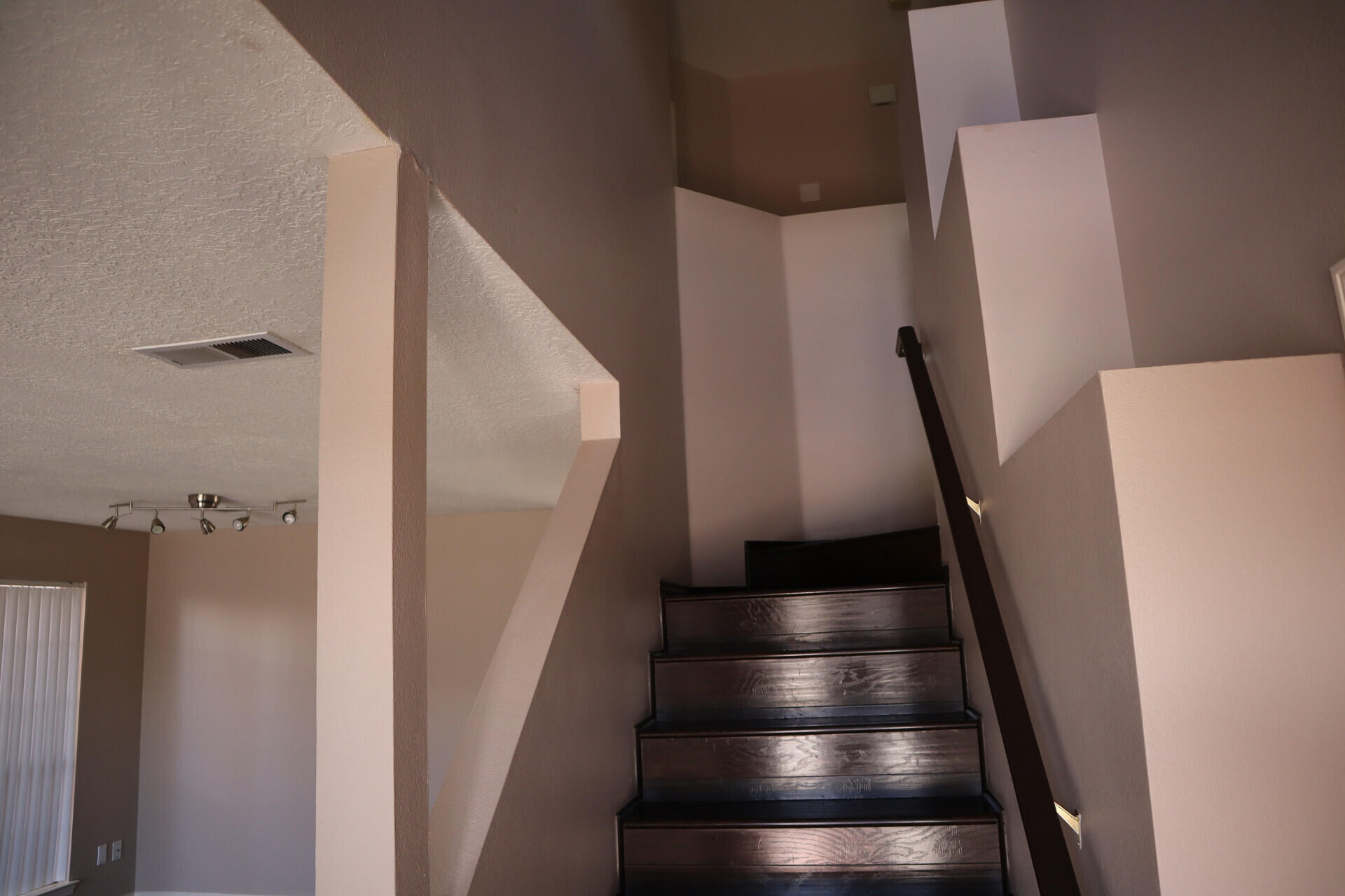 Homes for sale in Albuquerque, NM | 2209 Brookstead Dr Nw, Albuquerque, NM 87120 | MLS# 1032189