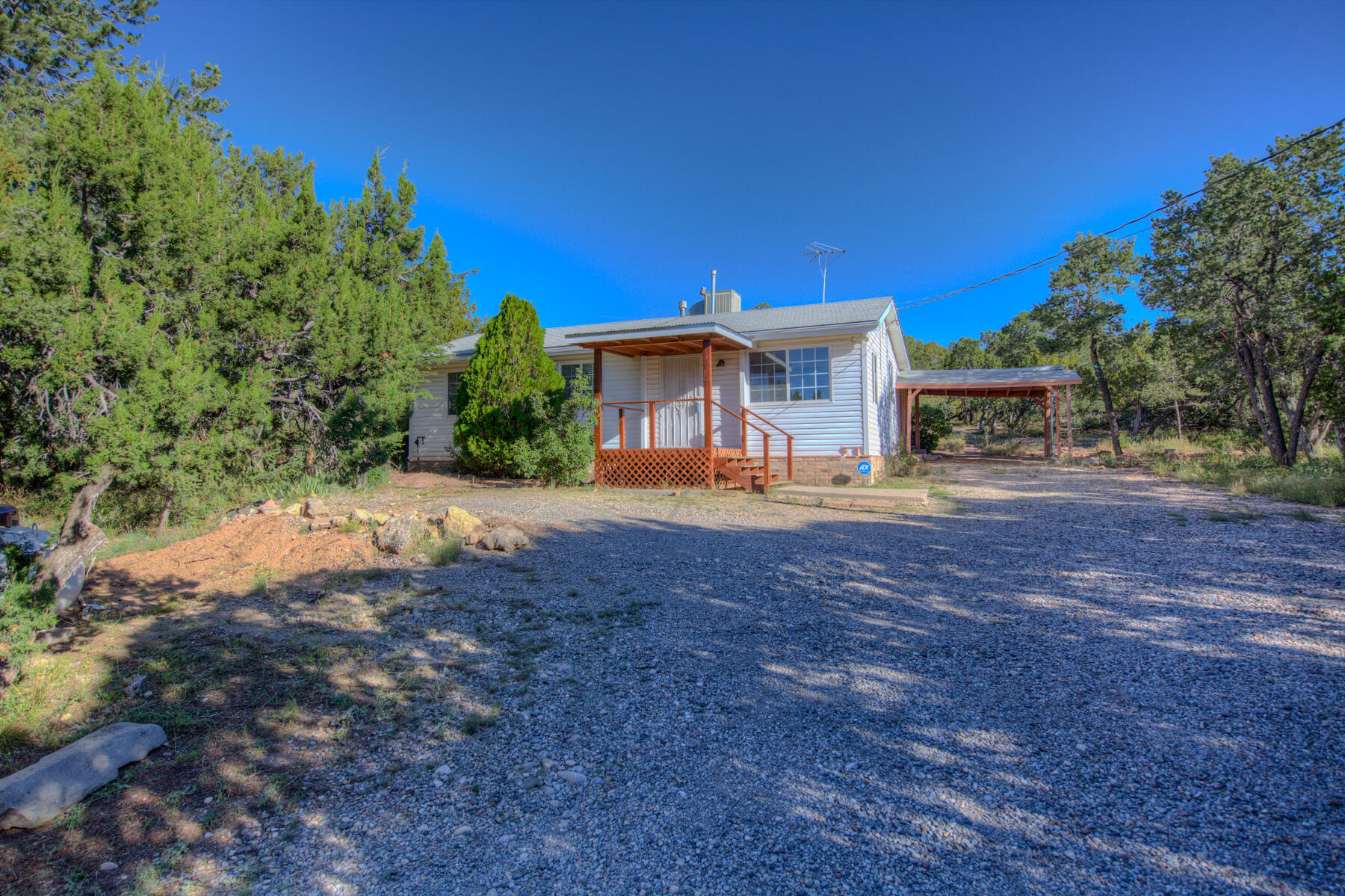 Photo 1 of Single Family Residence at 275 Sedillo Hl Rd, Tijeras, NM 87059 | MLS# 1067692 |  | Sold on 2025-02-14