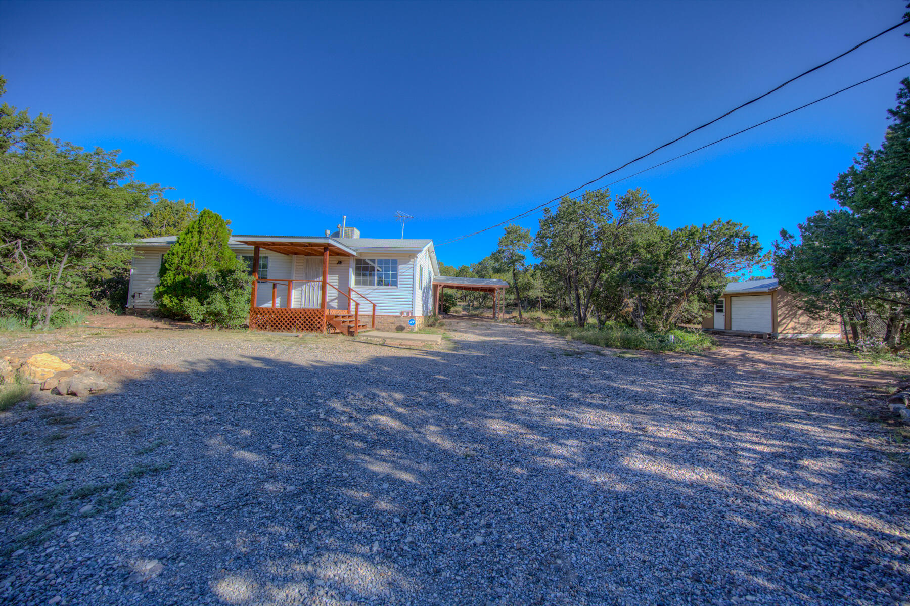 Photo 2 of Single Family Residence at 275 Sedillo Hl Rd, Tijeras, NM 87059 | MLS# 1067692 |  | Sold on 2025-02-14