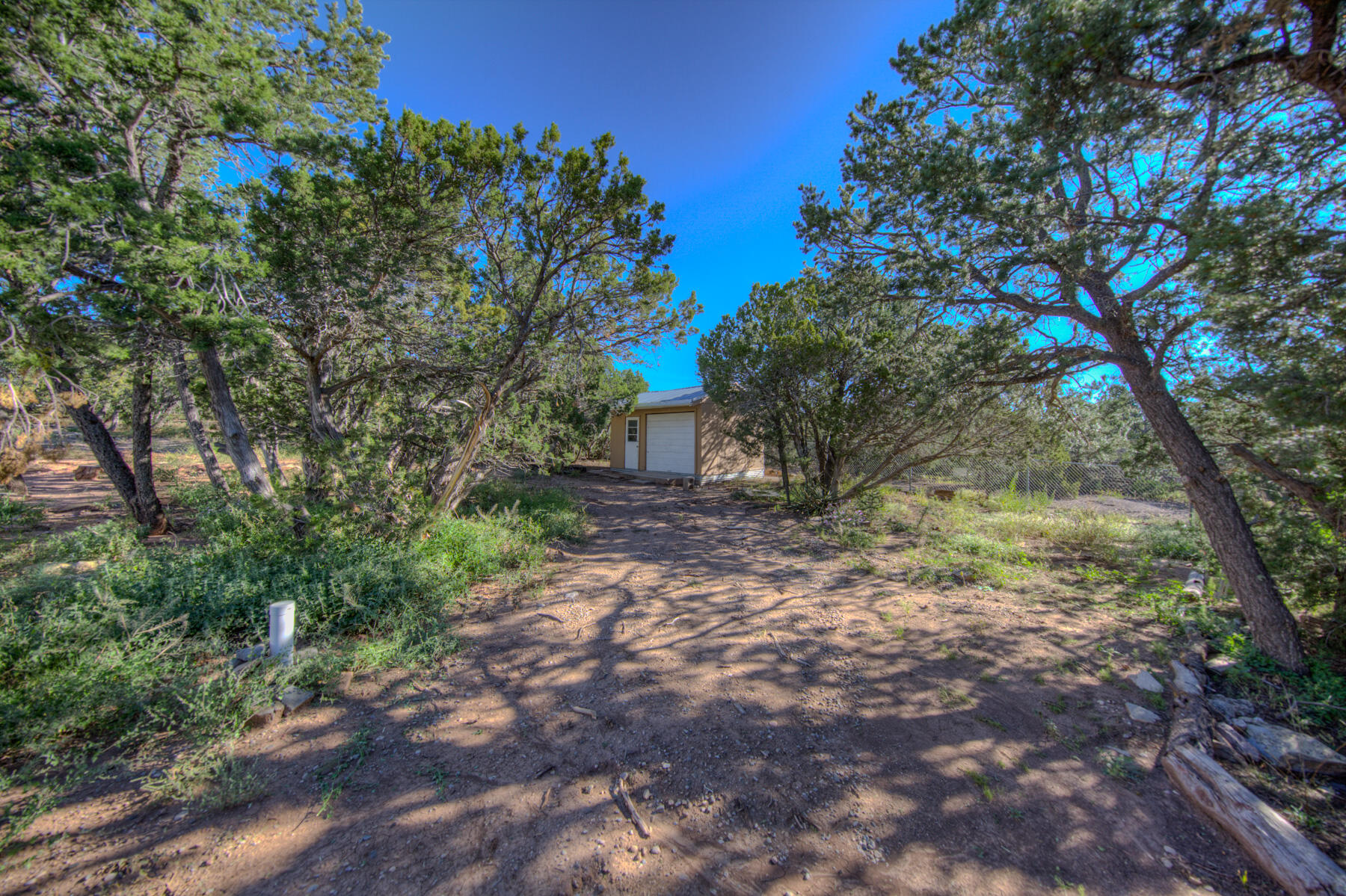 Photo 3 of Single Family Residence at 275 Sedillo Hl Rd, Tijeras, NM 87059 | MLS# 1067692 |  | Sold on 2025-02-14