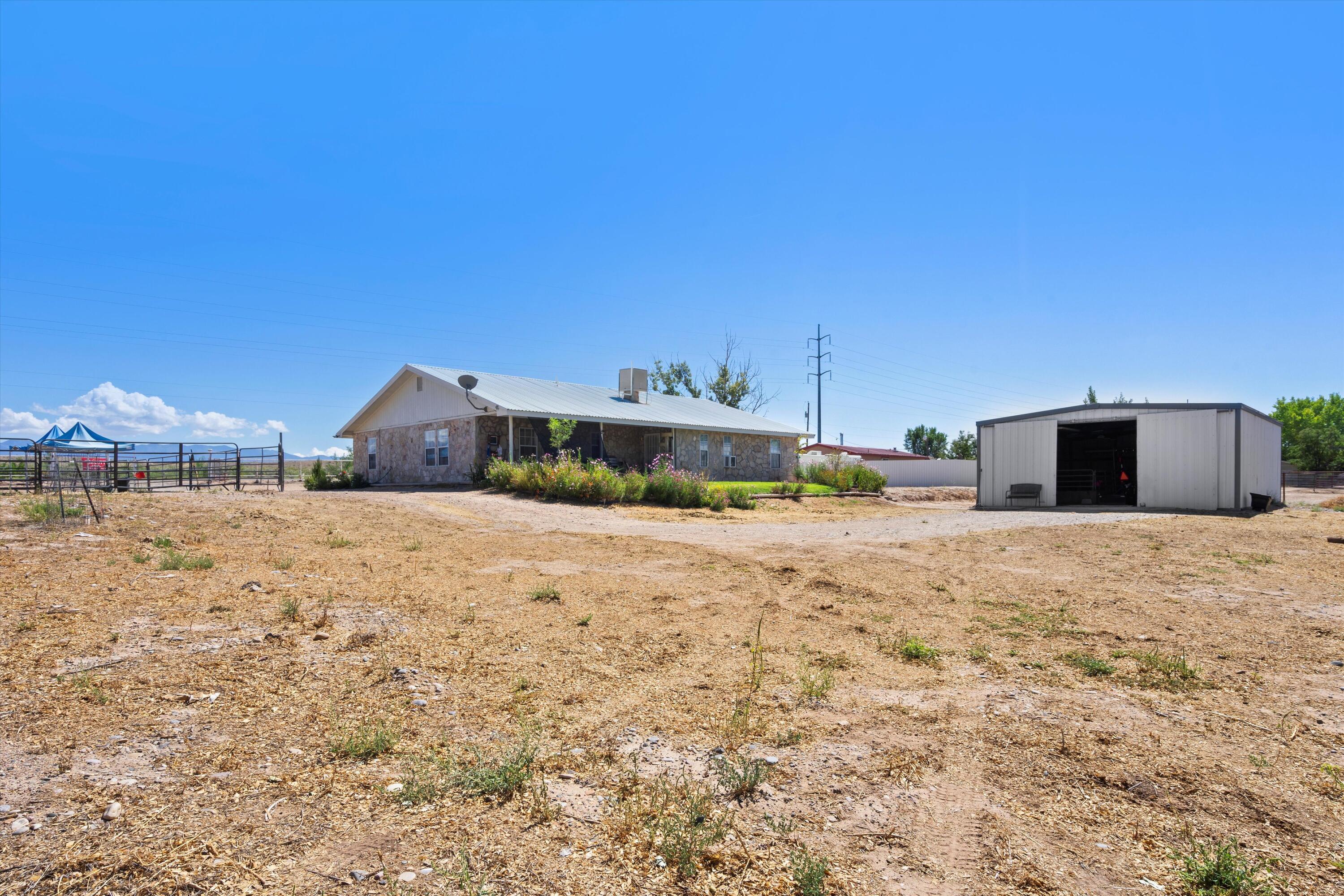 185 La Entrada Road Los Lunas, NM 87031