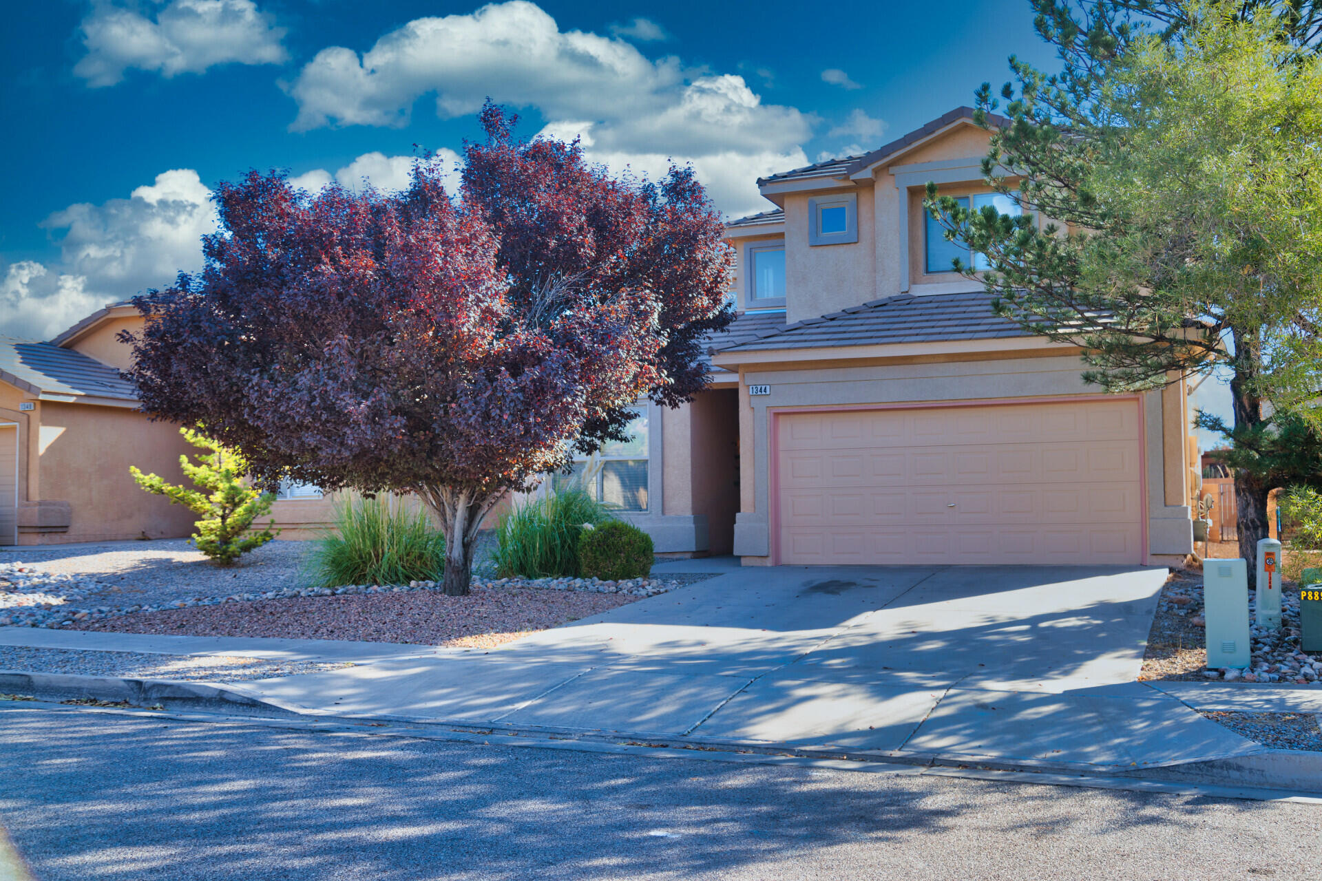 Desirable Astante at Cabezon Single Family Home! Looking for that ''Brand New Feeling'' Look no more! Pride of ownership abounds in this 2 story 3 bed, 2 1/2 bath w/loft home. Spotlessly cleaned and freshly painted throughout, this home is move-in ready. Opt for formal dining in front living/dining room or keep an eye on little ones as you cook in the kitchen that is open to comfortable family room. Master bath has, soaking tub and separate shower, Backyard has a nice covered patio for those summer barbecues which makes entertaining a breeze. Upstairs loft is perfect for office or kids computer room, plus a balcony to watch the sunsets. The desirable school district, close proximity to Intel, and great accessibility for commuters makes this an opportunity you won't want to pass up!