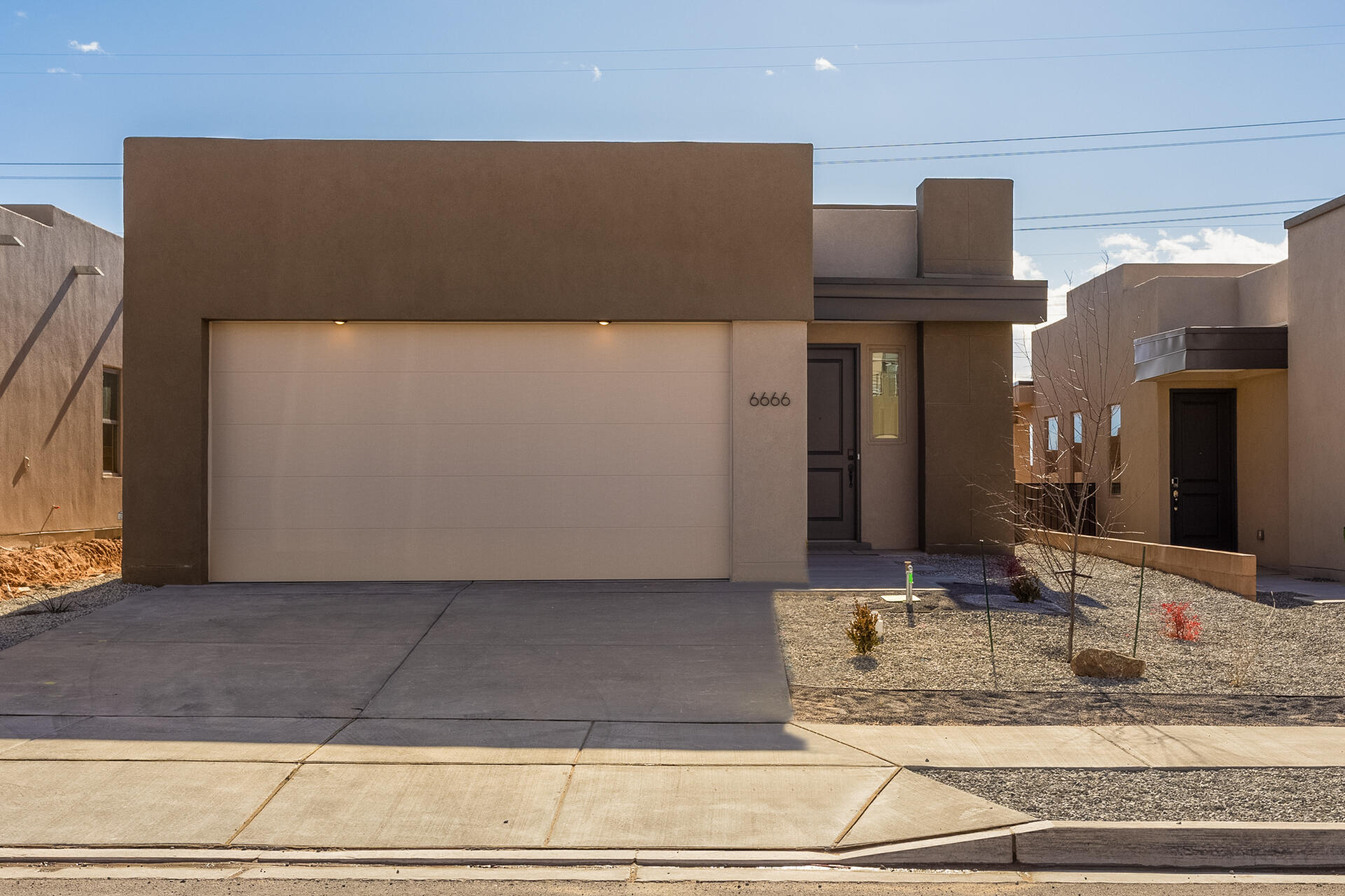 6666 Sydney Drive NE Albuquerque, NM 87101