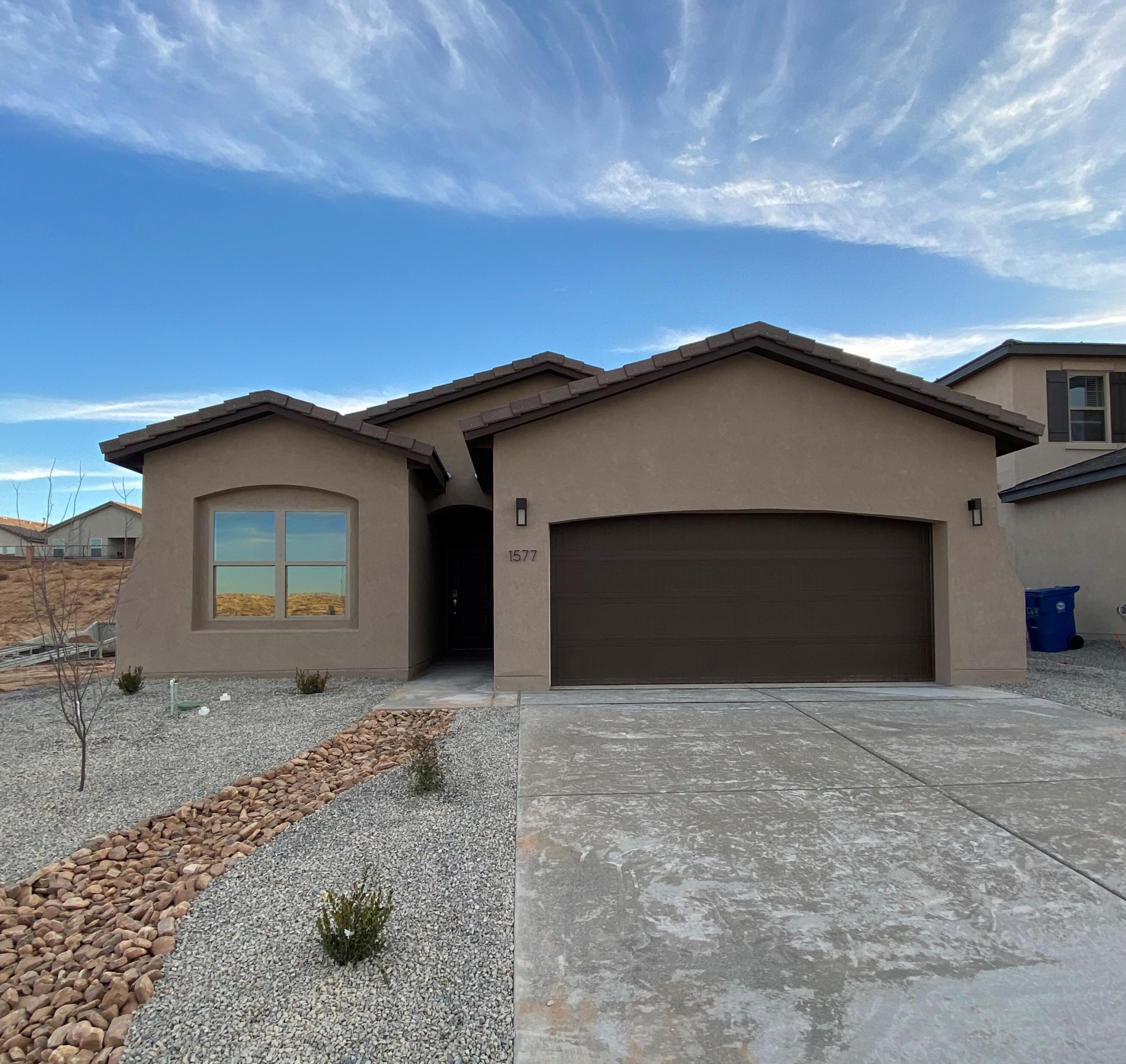 1577 Valle De Colores Road NW Los Lunas, NM 87031