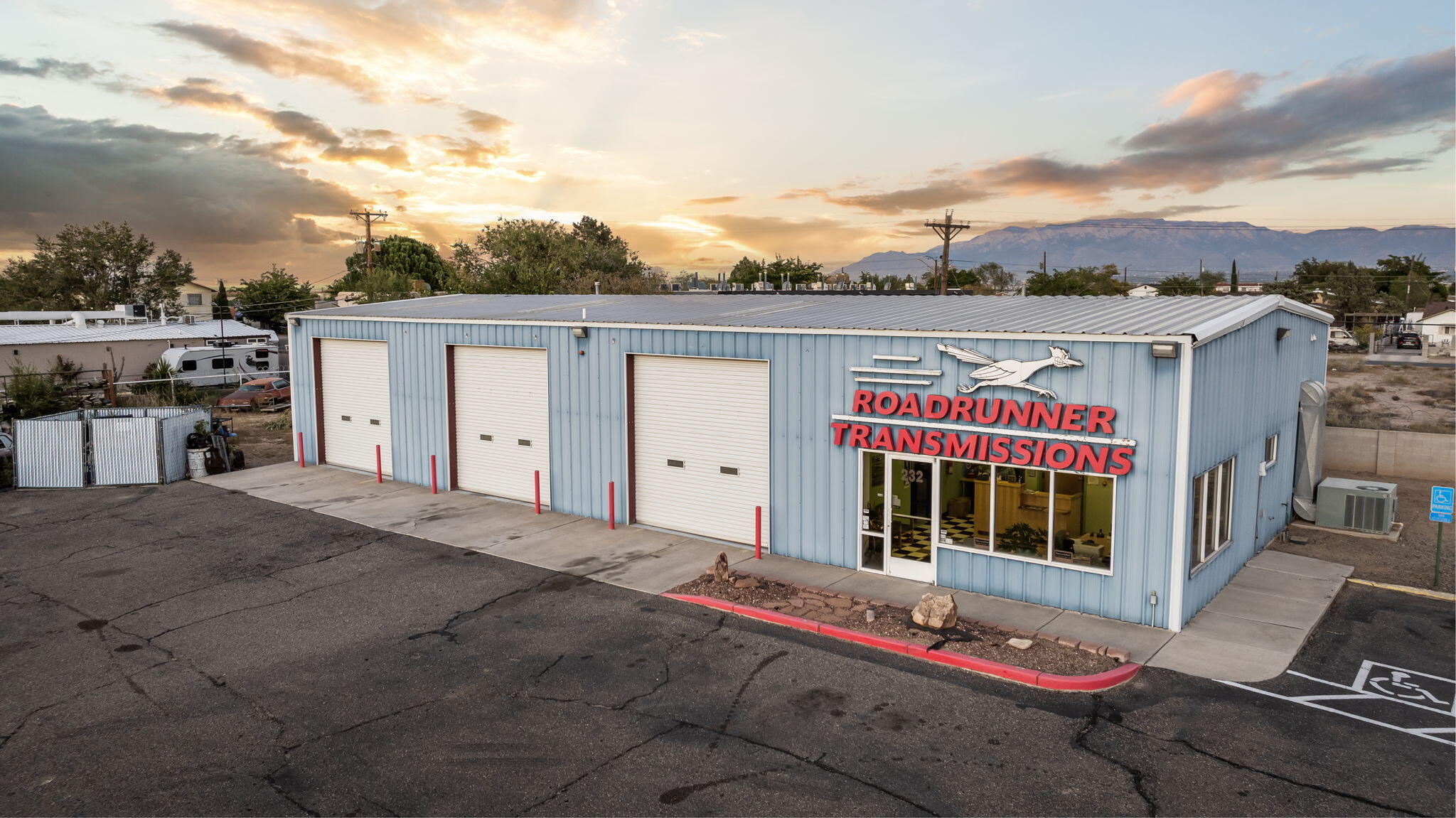 232 OLD COORS Drive SW, Albuquerque