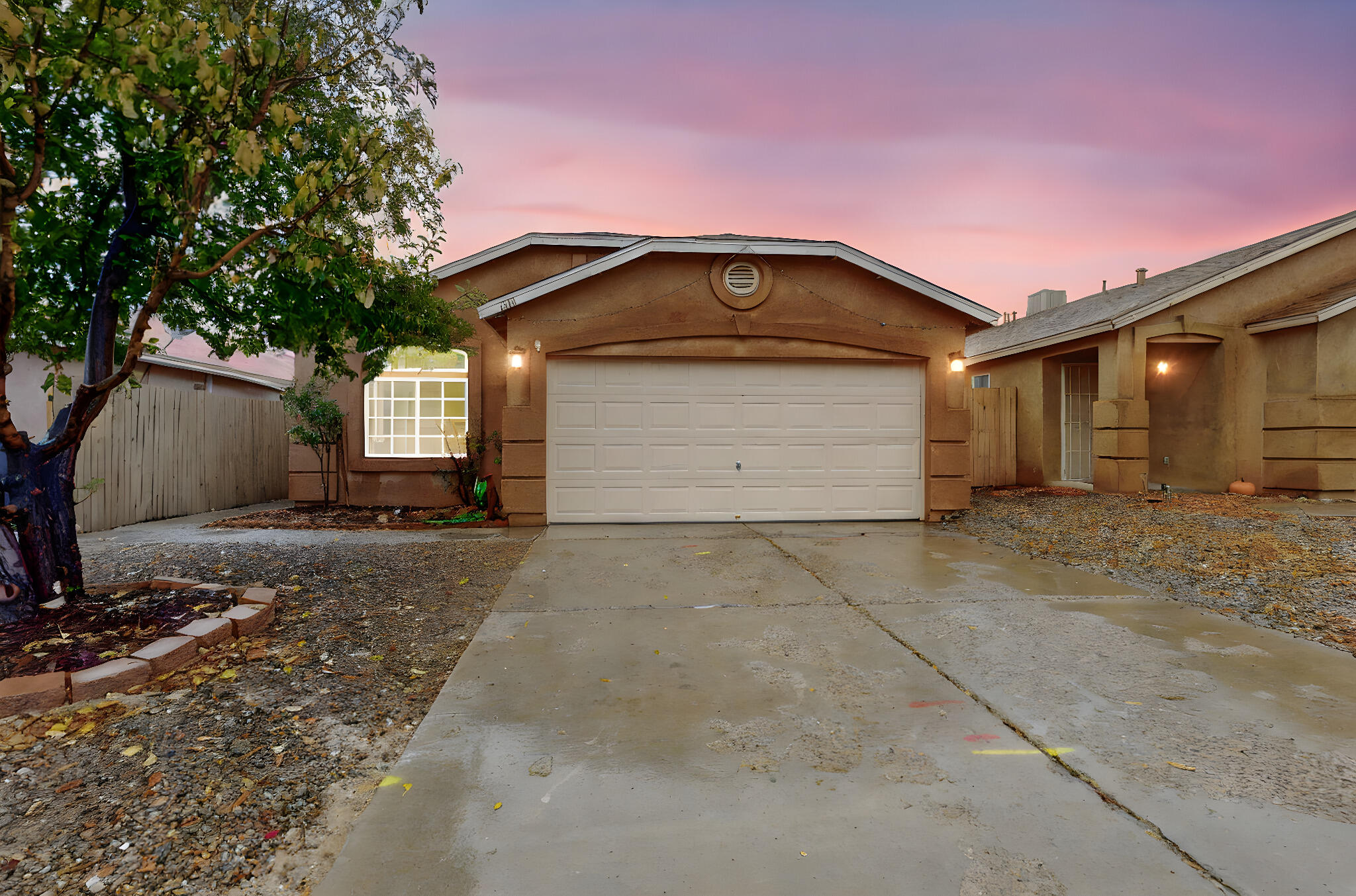 Welcome to this cozy home conveniently located on Albuquerque's northwest- near plenty of shopping and dining. The home features 3 spacious bedrooms, two full baths and a fully fenced backyard.  The home is near a multitude of shopping and dining opportunities just waiting for you!  Come see it for  yourself today!