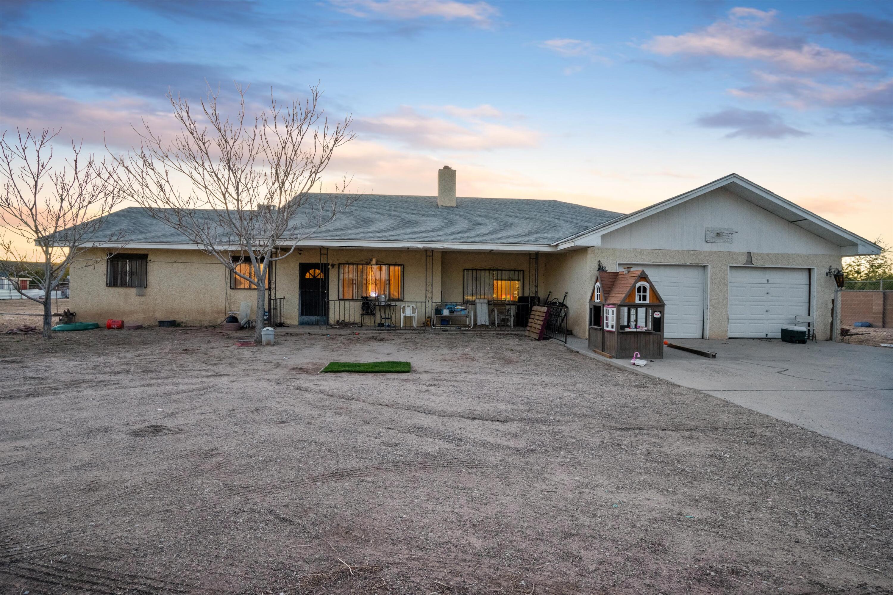 Discover your ideal home in this charming property that offers the perfect blend of country living and urban convenience. Located in the serene farm area south of Pajarito, this fully fenced estate is perfect for those who appreciate wide-open spaces and a tranquil lifestyle. Don't miss out on this fantastic opportunity to own a slice of country paradise just a stone's throw from the city. Schedule a visit today to see all that this property has to offer!