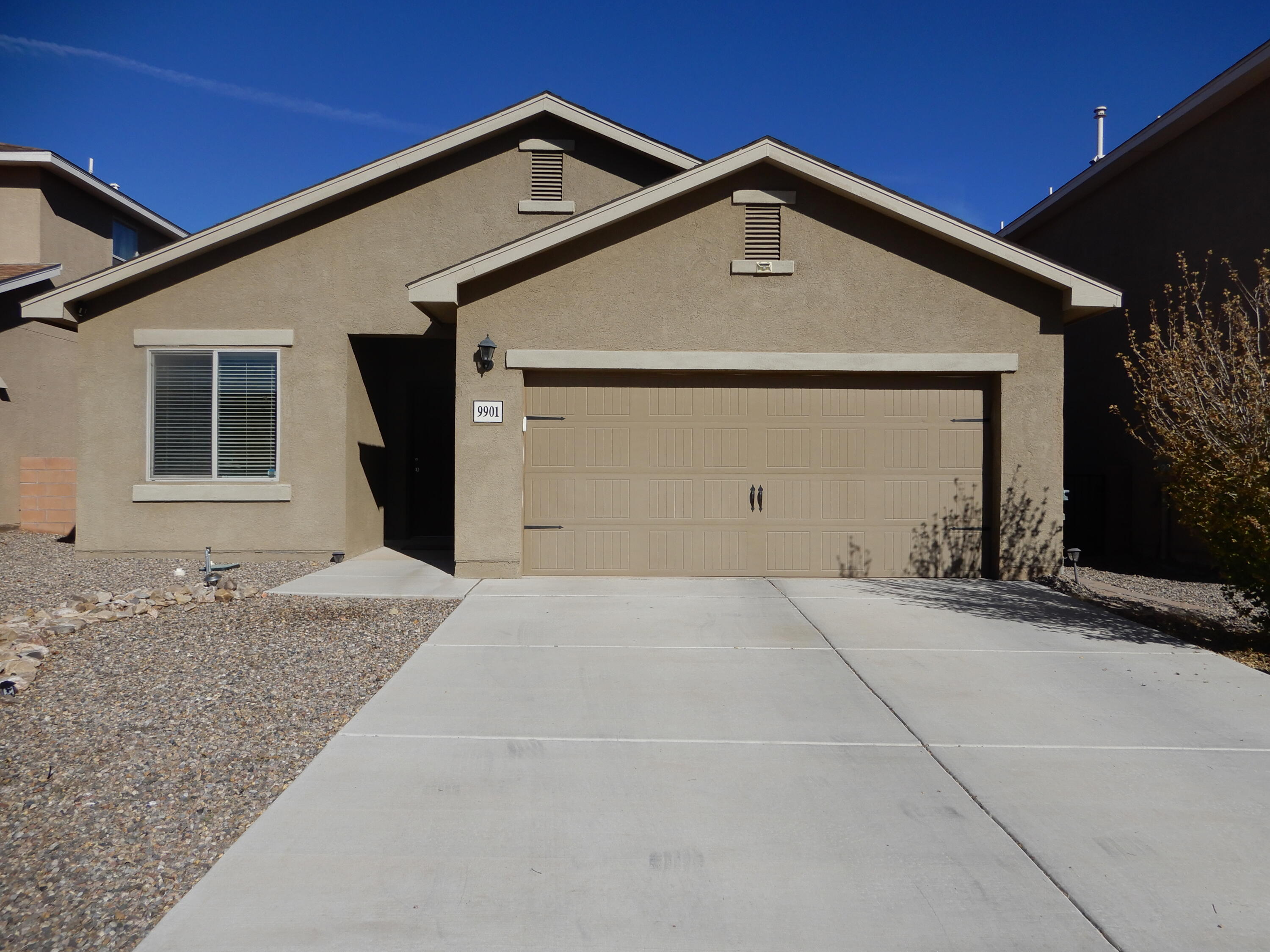 Wonderful open floor plan, with amazing kitchen. 3 bedroom 2 bath home. Backyard covered porch. 2 car garage.