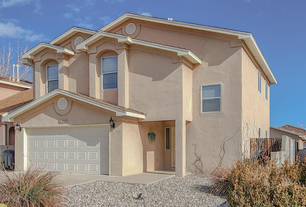 Well upgraded 3-bedroom, 2-Living space, 3-bath home at the end of a quiet cul-de-sac.  Refrigerated A/C, Xeriscaped front and rear yards, large covered patio, insulated and finished garage.  Master suite includes a whirlpool tub, double sink, separate commode closet, and large clothes closets.  Ground floor is entirely tiled with gas fireplace in living room, well-upgraded oak kitchen cabinets, and a pantry.  The microwave/exhaust-hood is vented to the outside, keeping those smells and humidity at bay.