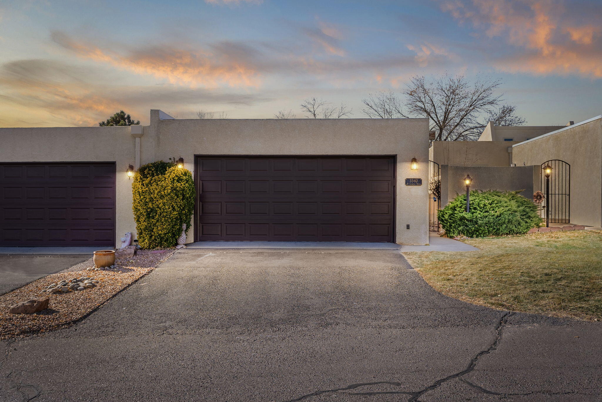 Welcome to The Esplanade, a 55+ active adult community in Rio Rancho, NM. This 2-bedroom, 2-bath home offers low-maintenance living with a quarterly HOA fee covering common area upkeep. Inside, you'll find tile and wood flooring, wood beams, high ceilings, ceiling fans, recessed lighting, and a cozy fireplace. The home features 2+ living areas, an atrium that brings in natural light, and skylights throughout. The kitchen is equipped with appliances, and the master suite includes a double vanity and walk-in shower. Enjoy the community's scenic walking trail and take advantage of being just a short walk from Club Rio Rancho's golf course and country club. With a 2-car garage and easy access to local amenities, this home is the perfect spot to relax and enjoy an active lifestyle!