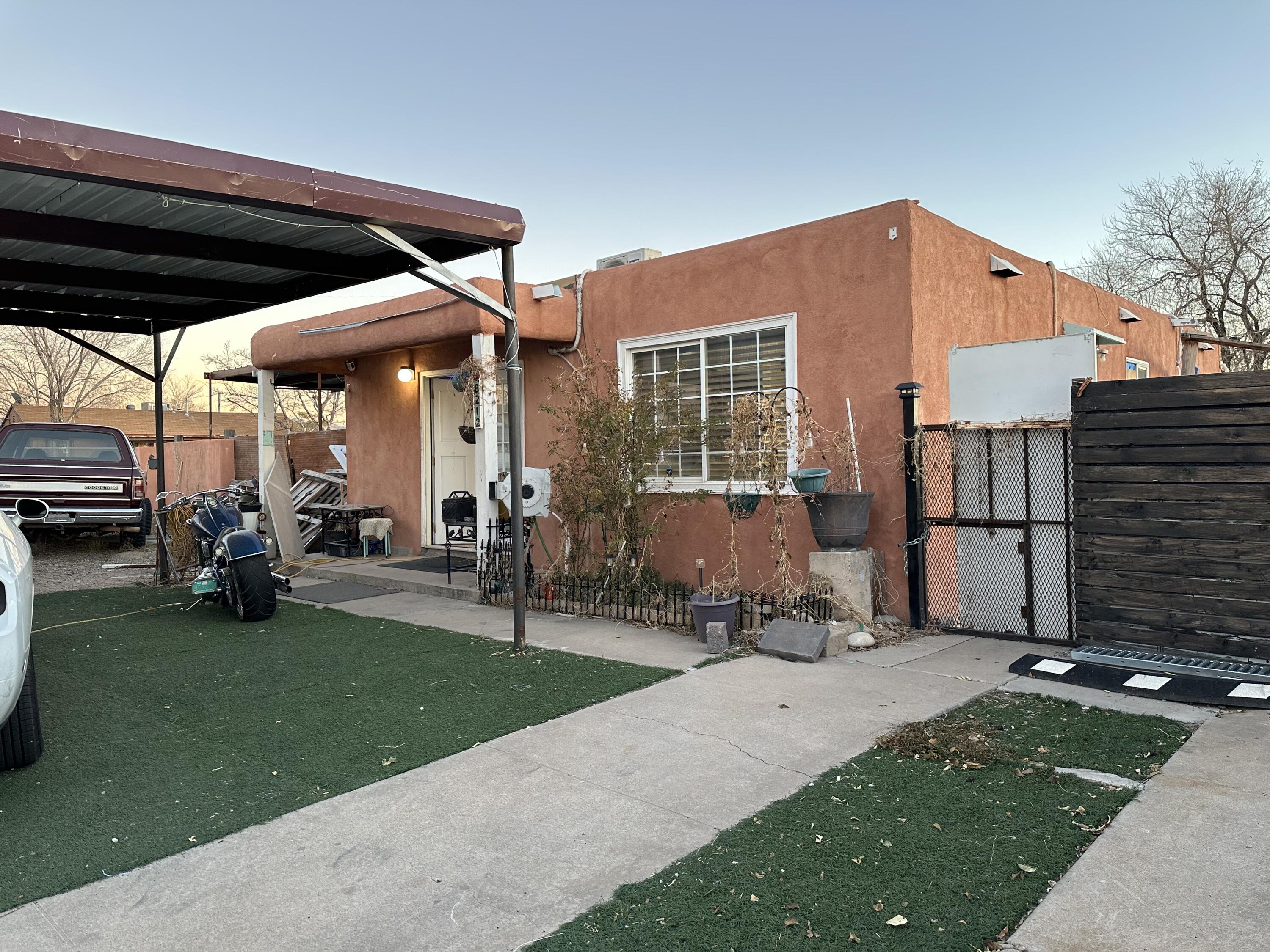 8212 SOUTHERN Avenue SE, Albuquerque