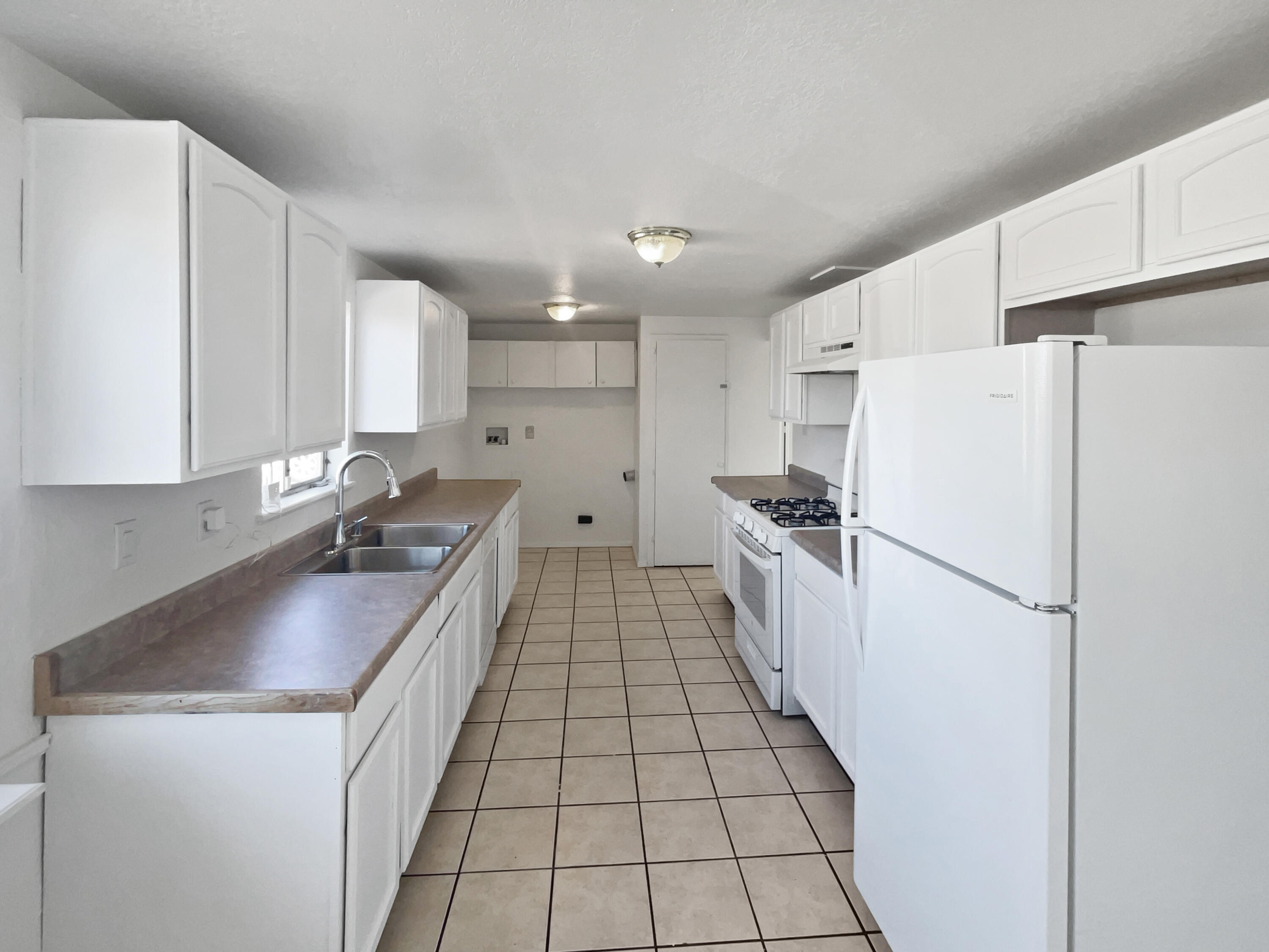 1100 MURIEL STREET NE, ALBUQUERQUE, NM 87112  Photo 6