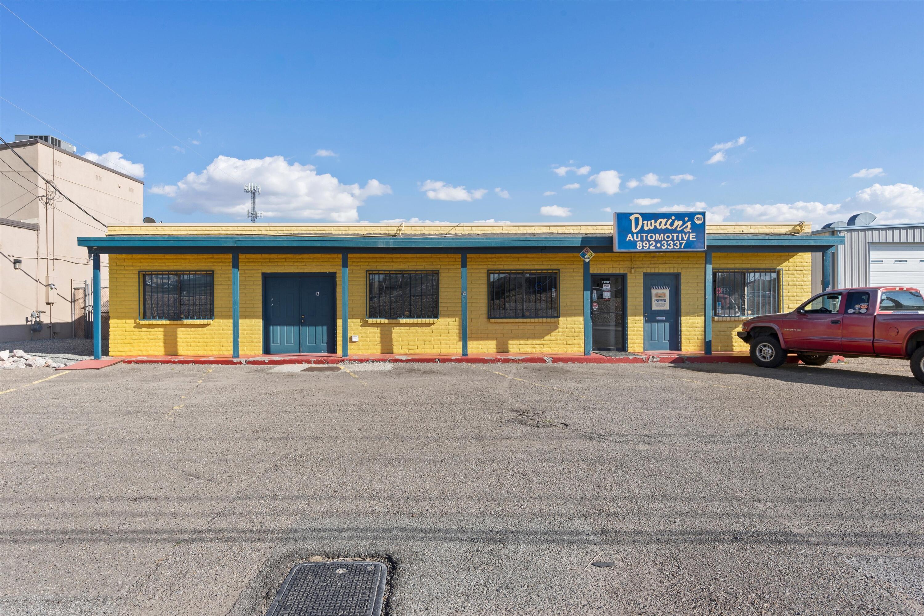 124 FRONTAGE Road NE, Rio Rancho