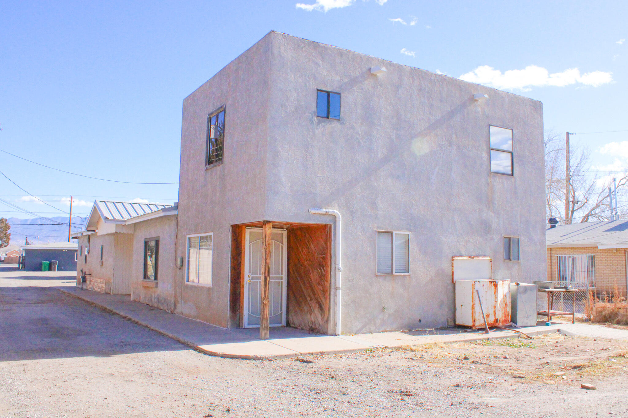 8327 4TH Street NW A Roswell, NM 87114