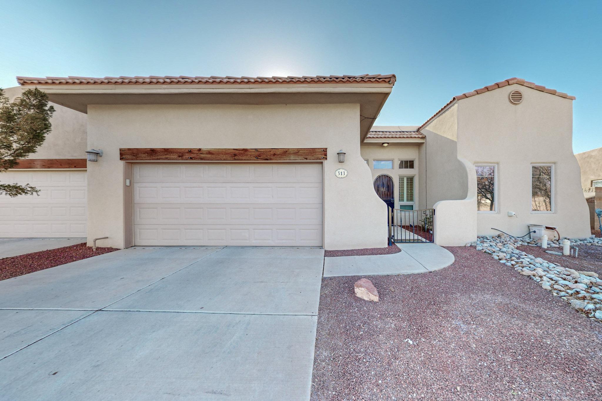 513 TAYLOR Road NE Los Lunas, NM 87031