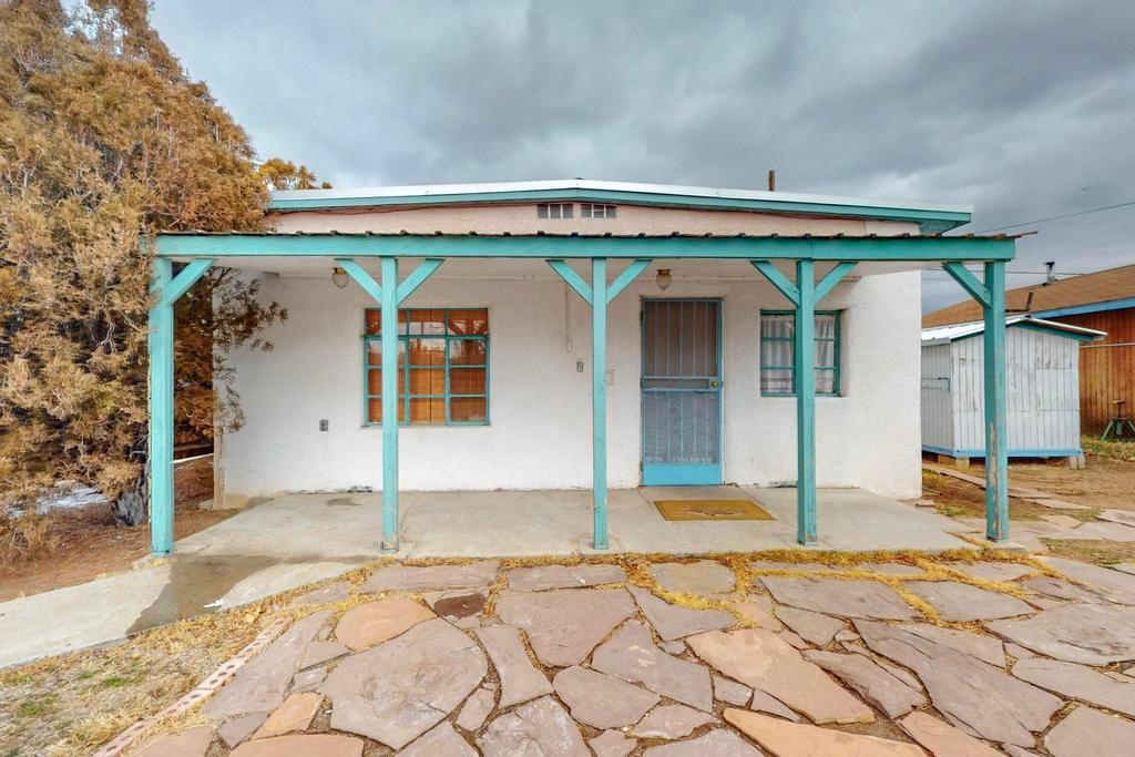 3812 Los Tomases Drive NW, Albuquerque