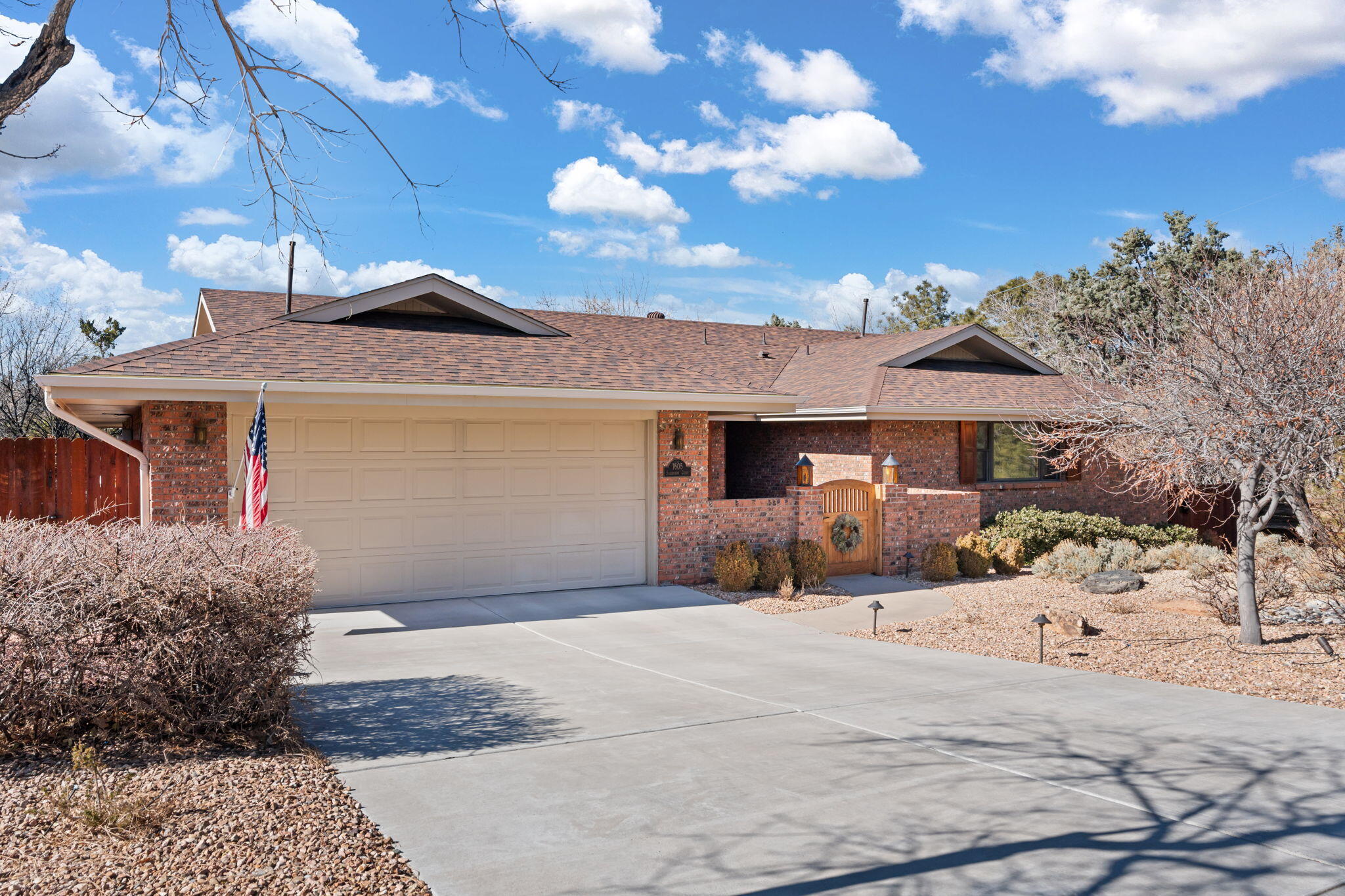 1605 SAGEBRUSH COURT SE, ALBUQUERQUE, NM 87123  Photo 2