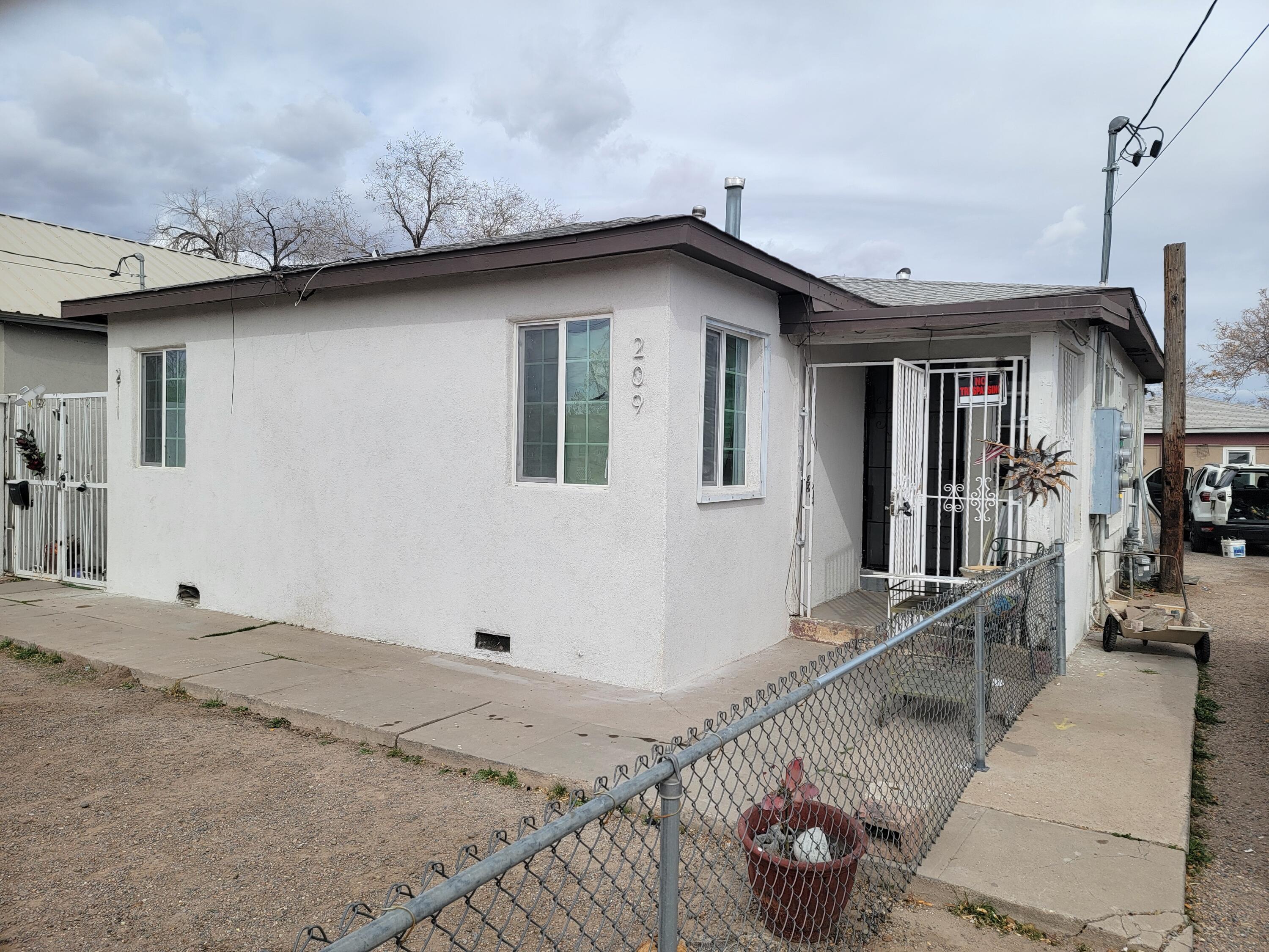 209, Albuquerque