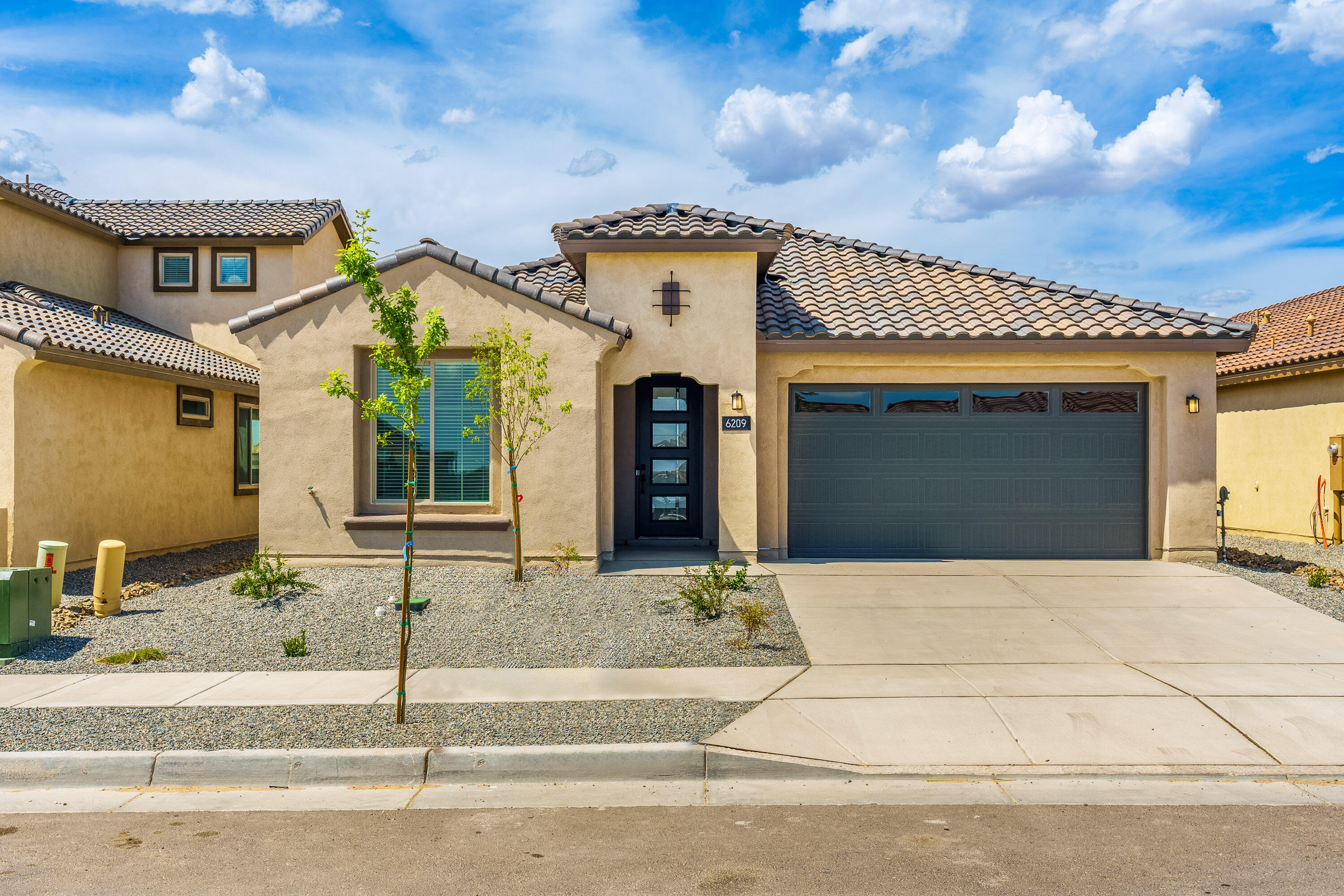 Brand new, never lived in Pulte home. Enjoy brand new appliances, new carpet, new A/C, new tank-less hot water heater, and so much more. Ready April! This single-story home features a very open floor plan. Large owner's suite with bay window. No backyard neighbors.  Large park with basketball court, playground and picnic area all within our gates community located to all conveniences.