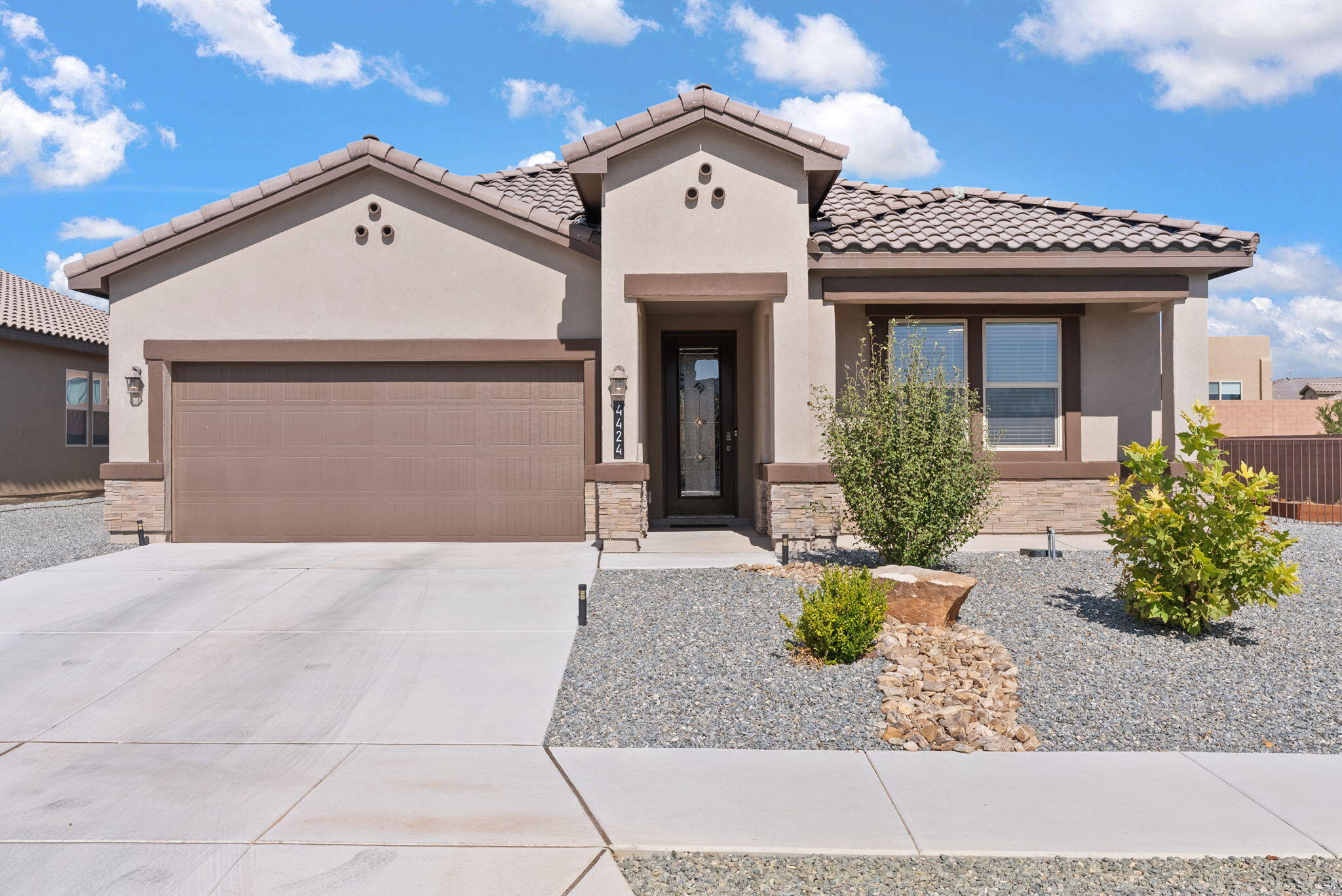 4424 SKYLINE Loop NE Rio Rancho, NM 87144