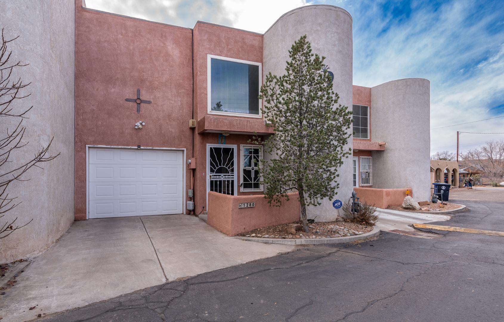 1280 Rosemont Avenue NW, Albuquerque