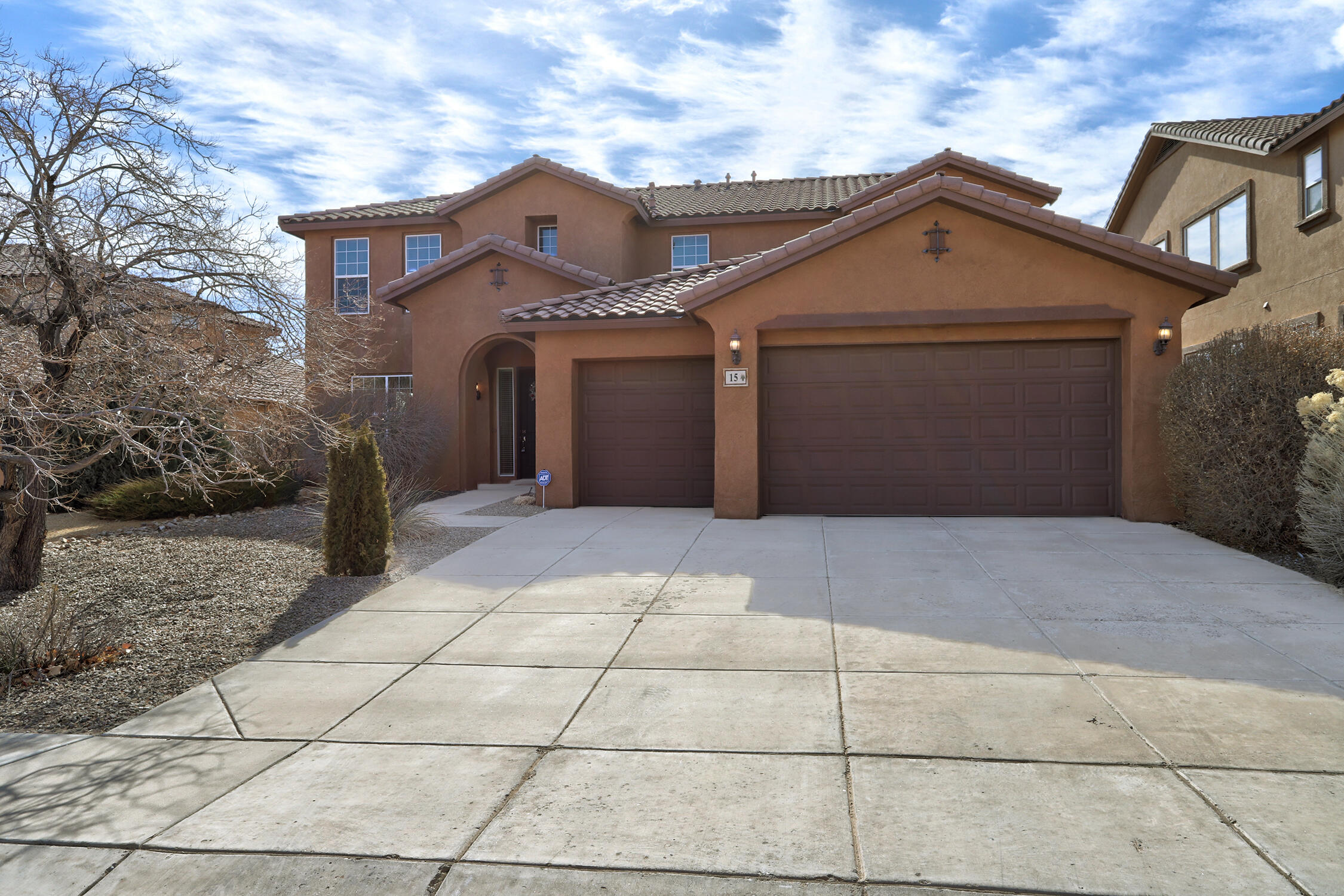 15 LOS MIRADORES Drive NE Rio Rancho, NM 87124