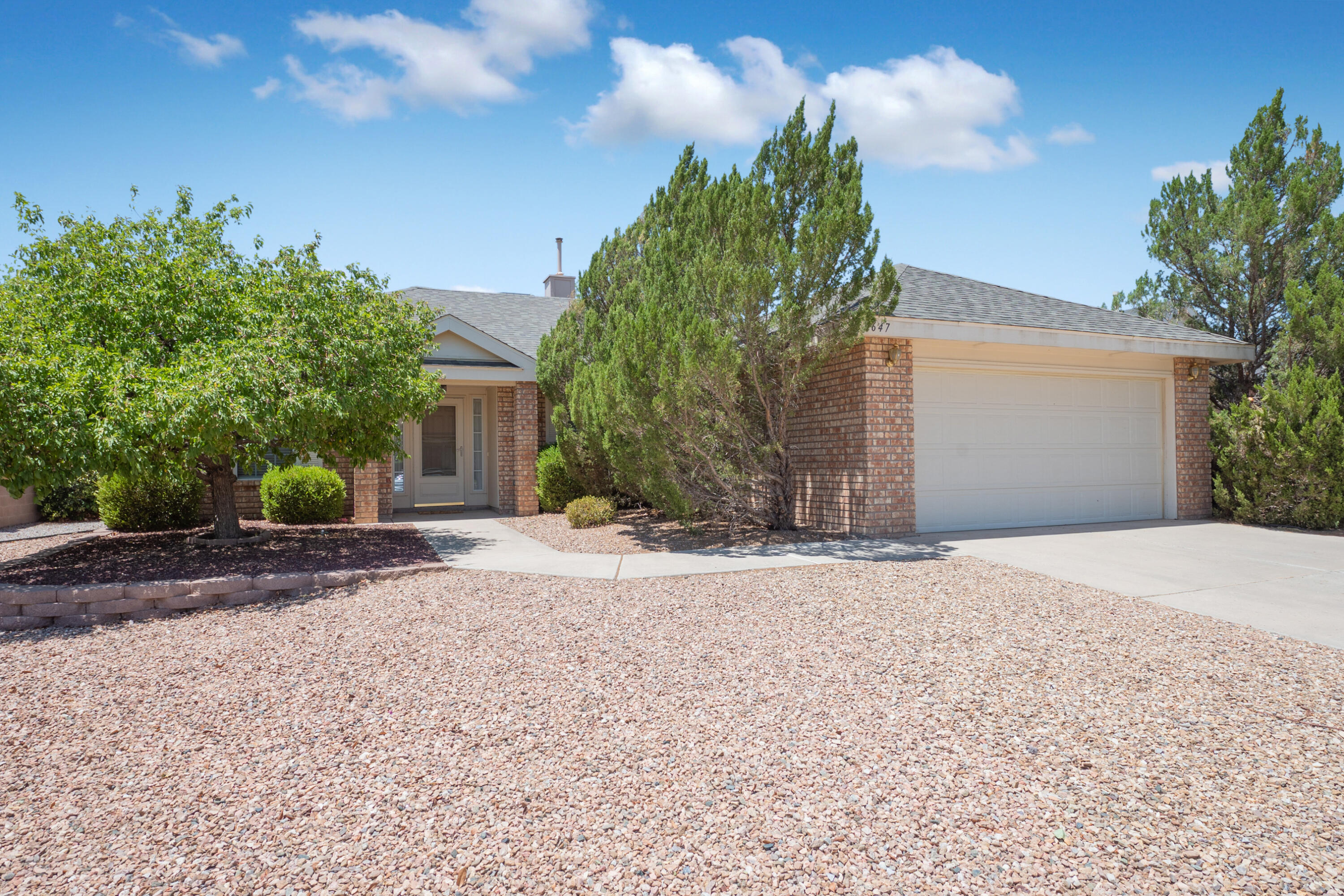 1647 CERRO CRESTADO Drive NW Los Lunas, NM 87031