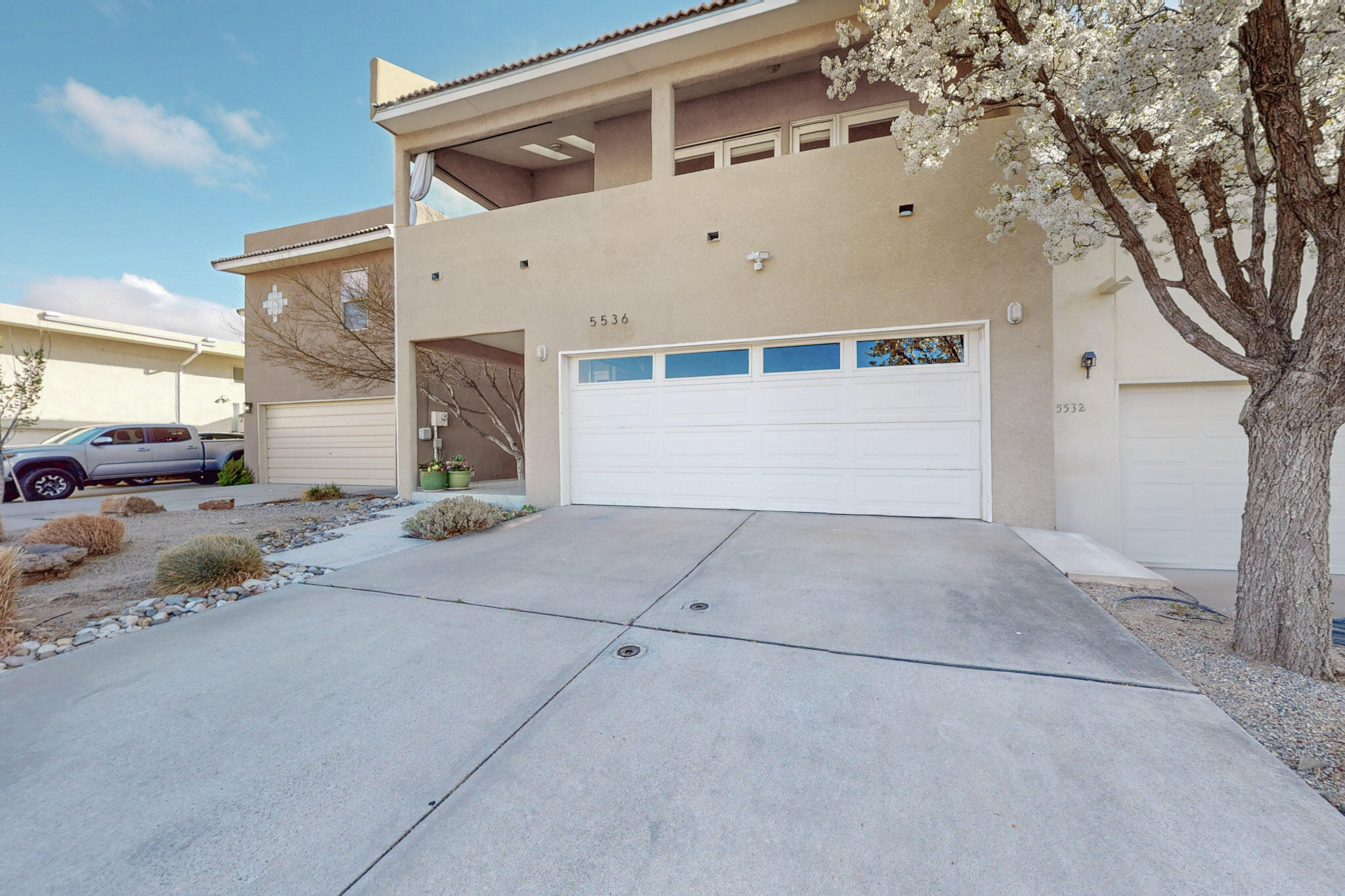 5536 OVERLOOK Drive NE Albuquerque, NM 87111