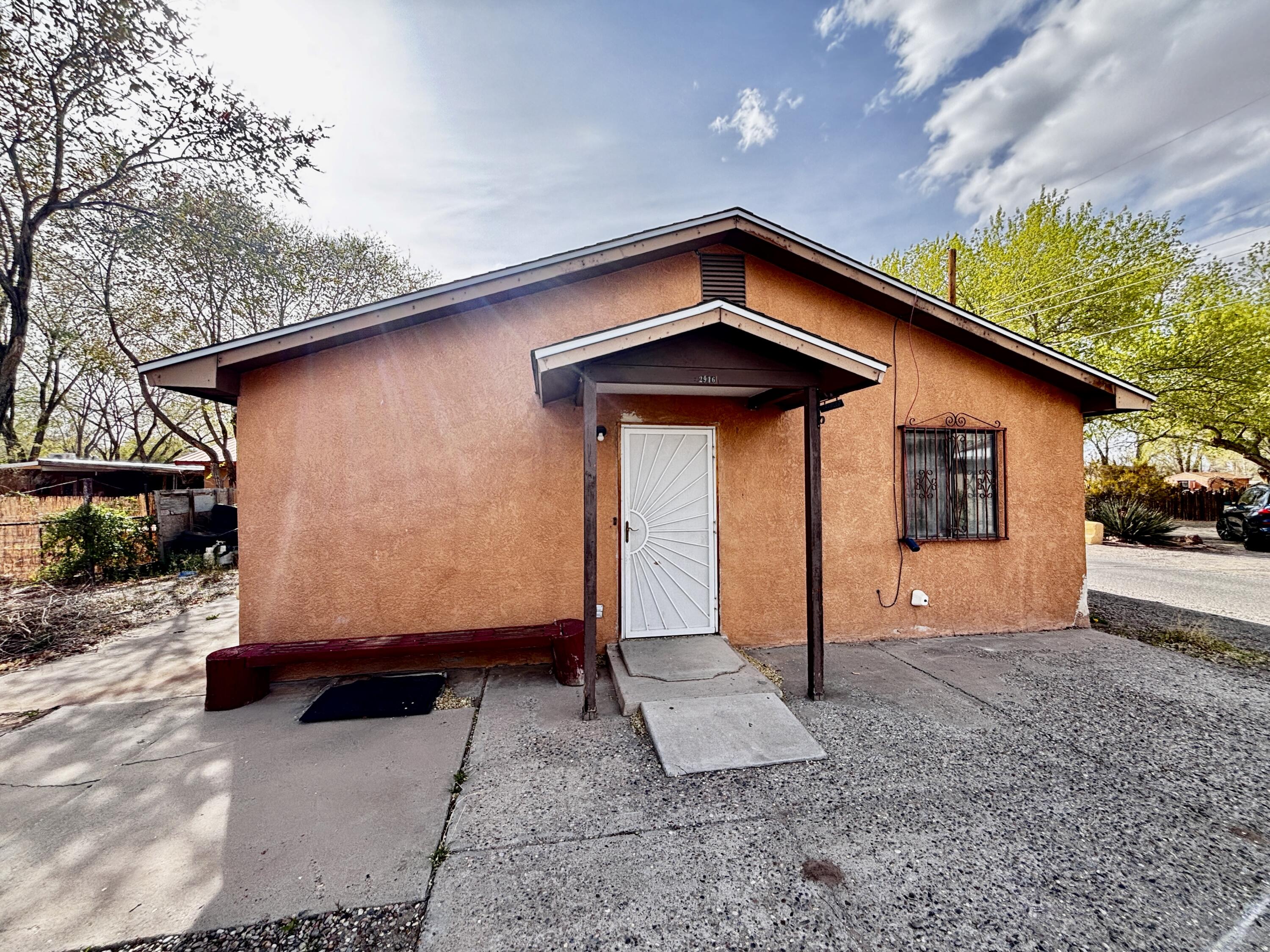 Positioned in Albuquerque's sought-after North Valley, this delightful home captures the essence of charm and comfort. 2 large bedrooms, and spacious kitchen and living area. Its prime location provides convenient access to local amenities, scenic trails, and a thriving community. The property is a true North Valley treasure waiting to be discovered.  Must See!