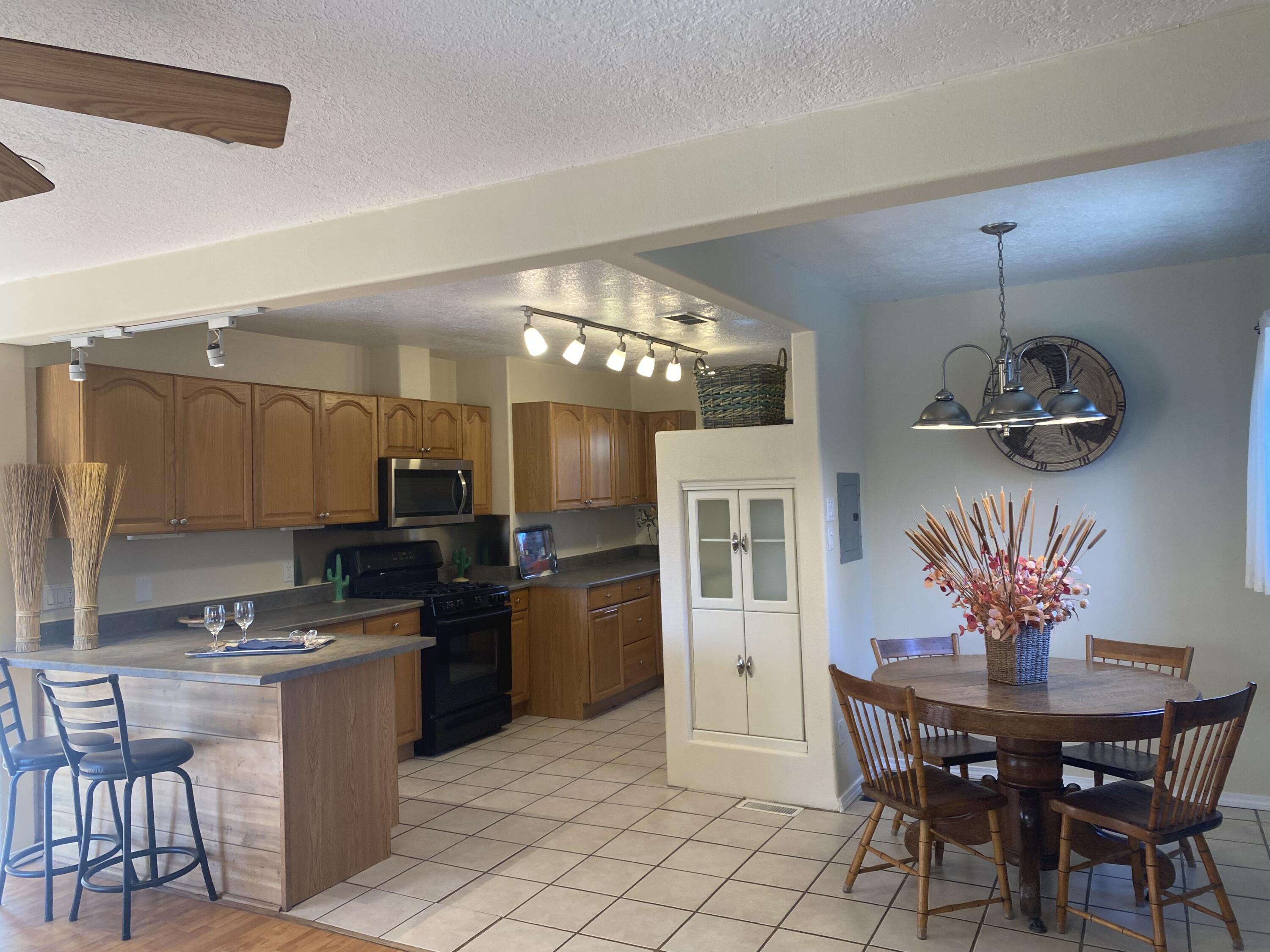 10119 4TH Street NW Albuquerque, NM 87114