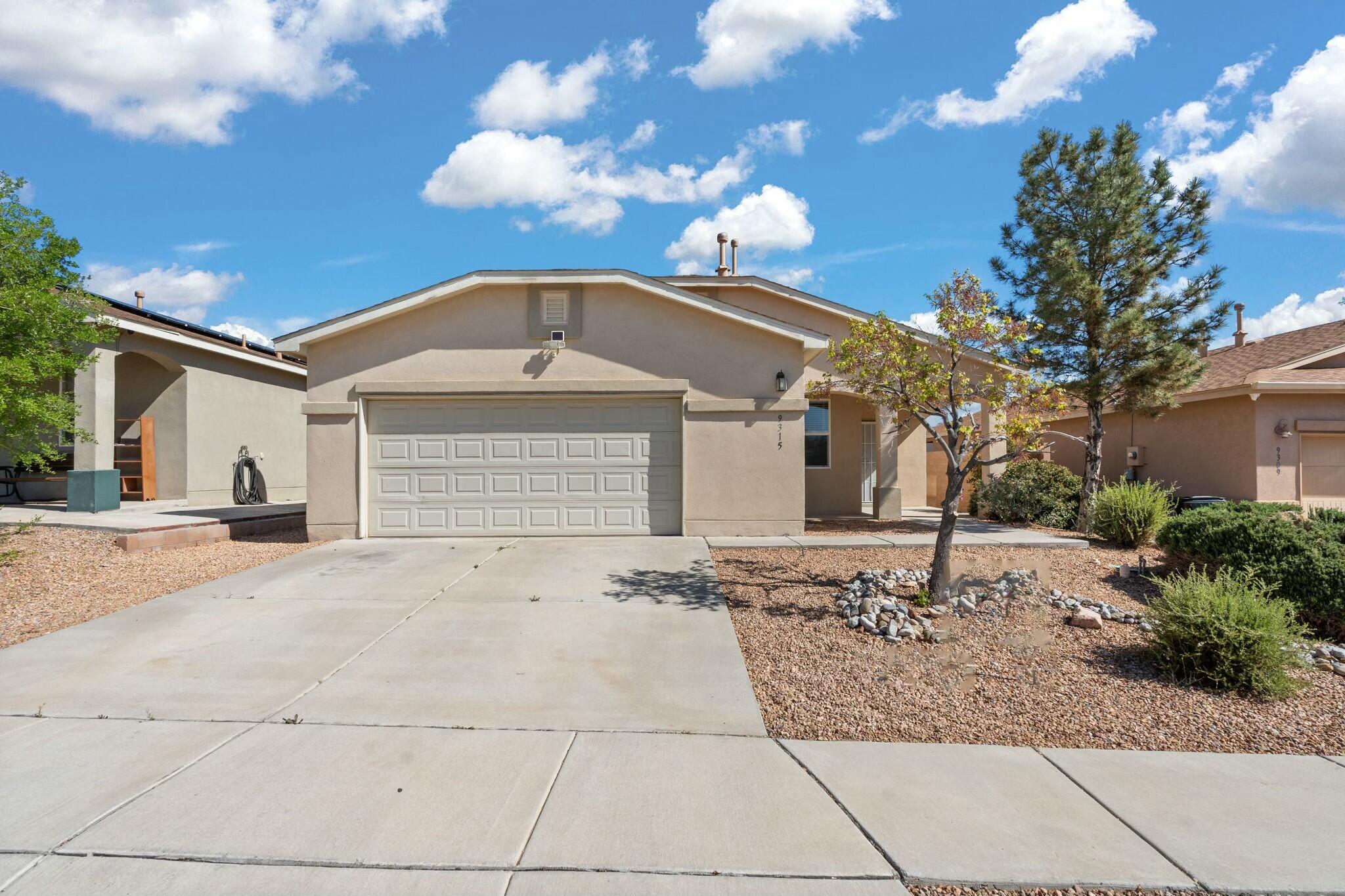 9315 DAISY SUMMER Avenue SW Albuquerque, NM 87121