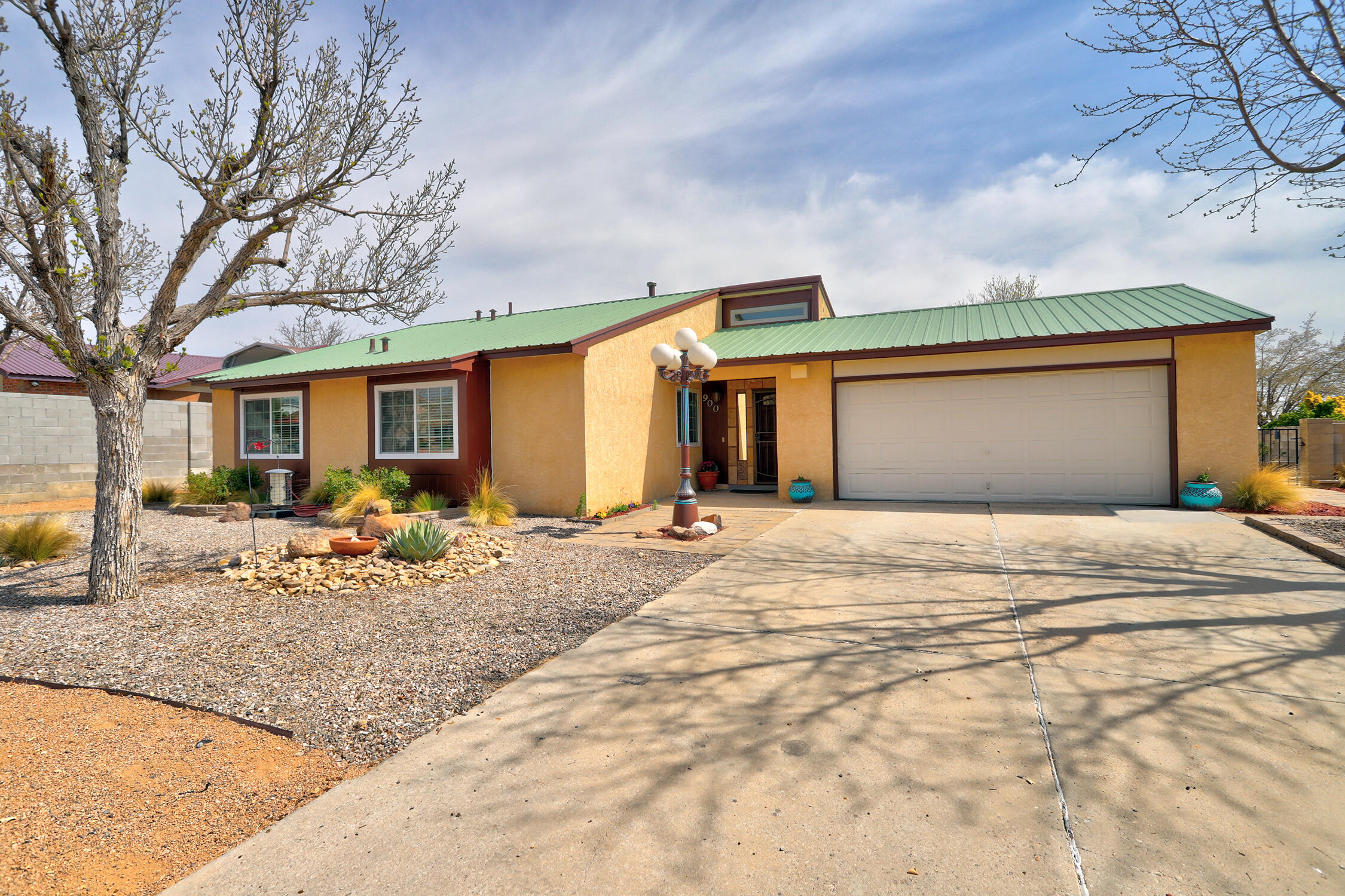 900 WESTERN HILLS Drive SE Rio Rancho, NM 87124