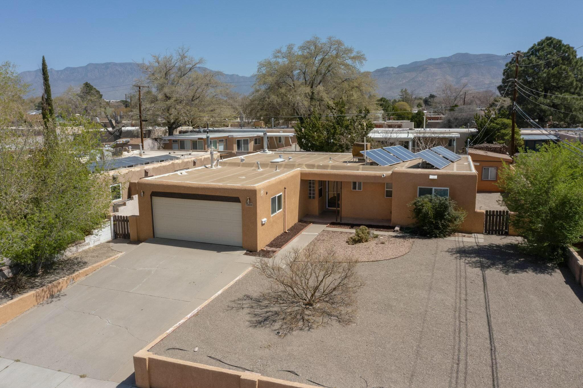 1606 HOFFMAN Drive NE Albuquerque, NM 87110