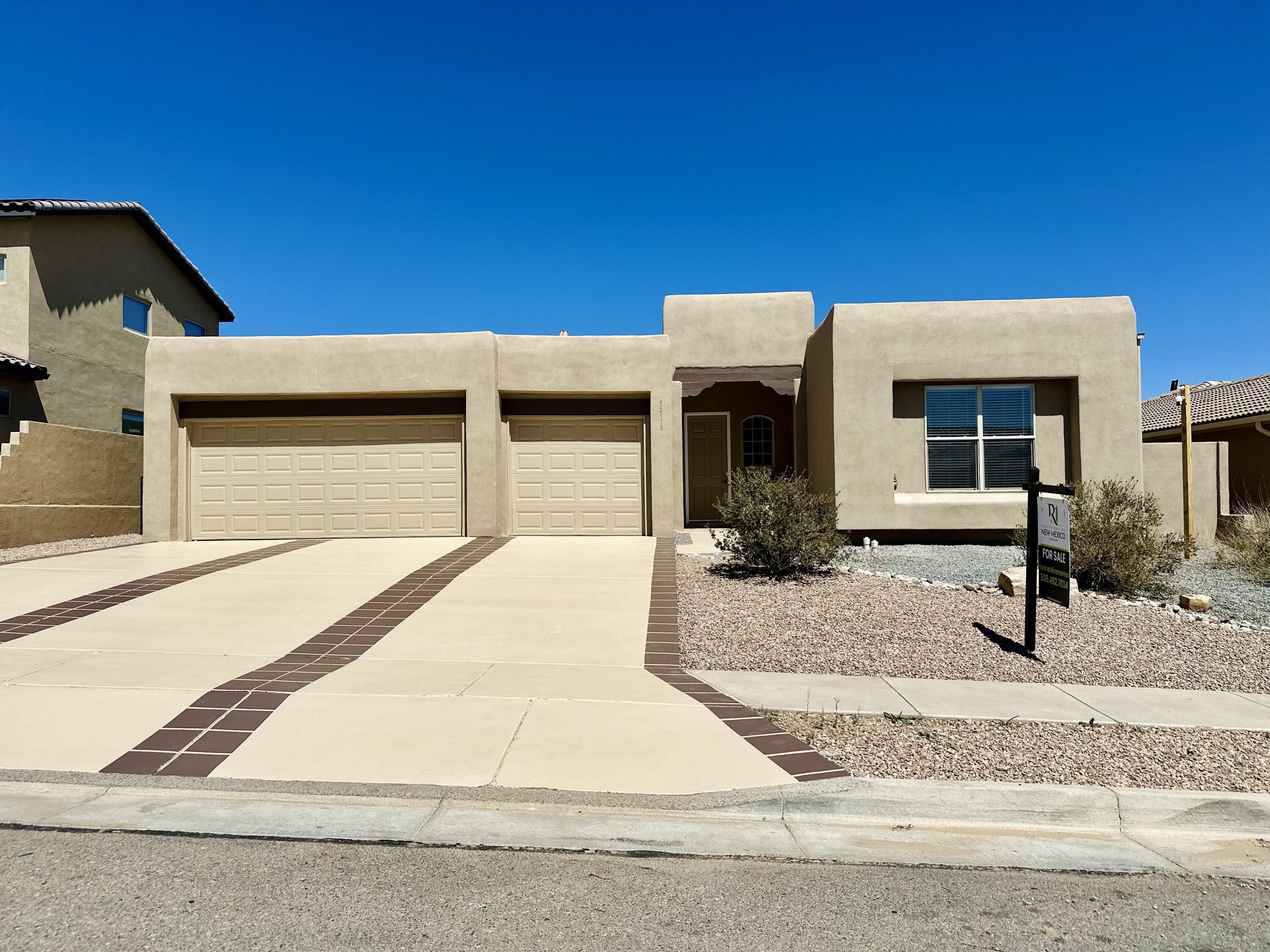 This beautiful remodeled home is equipped with kitchen granite countertops, refrigerated AC, double master vanity, stainless steel appliances and a down stairs area that could be made into a 4th bedroom. Enjoy the privacy of a gated community with amenities that include a fitness center, indoor/outdoor pool and a community park.  This is the one! Come make this house your home today.