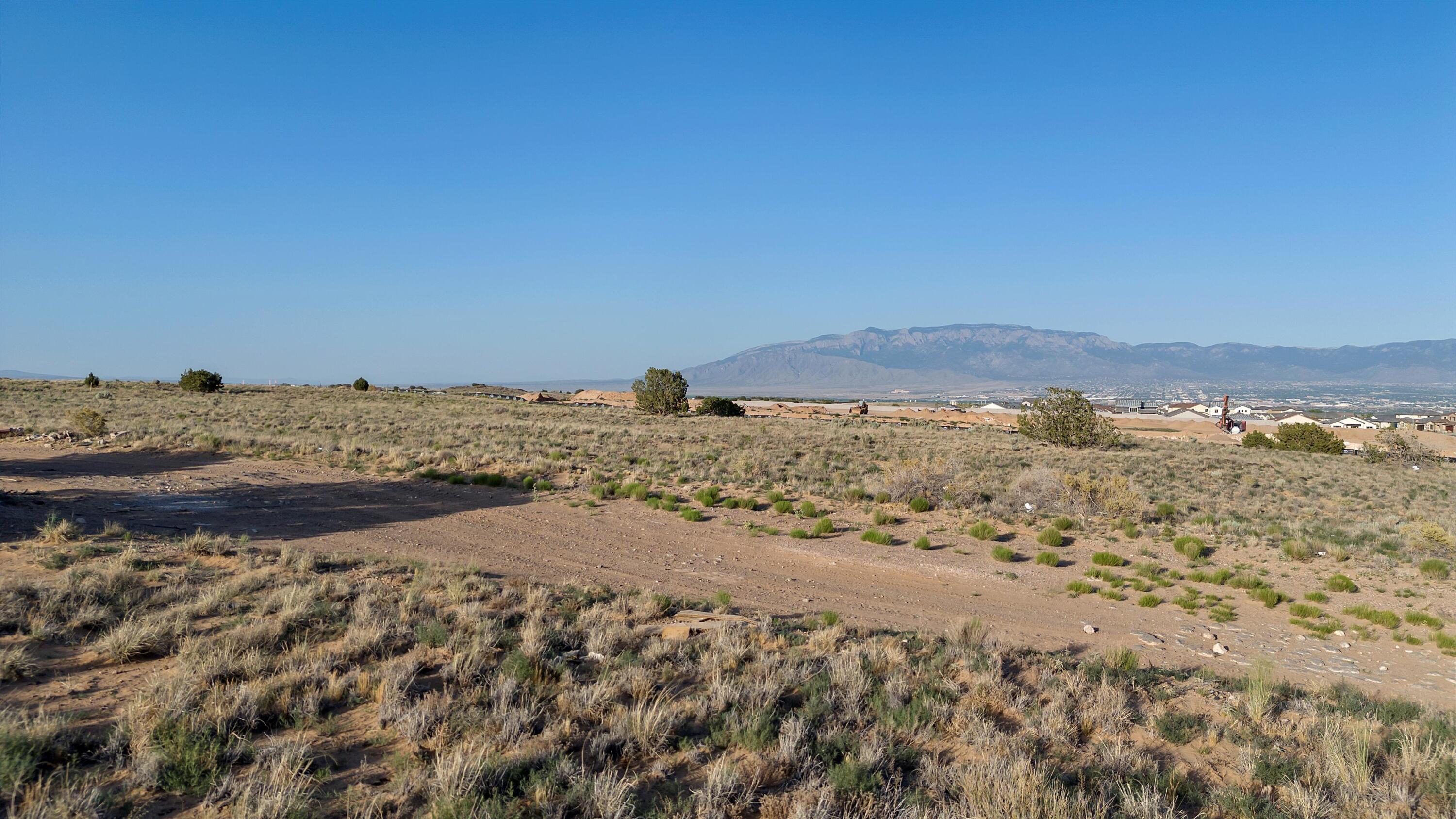 Great Views! Custom build your dream home! ** Buyer to confirm utilities and location of utilities.