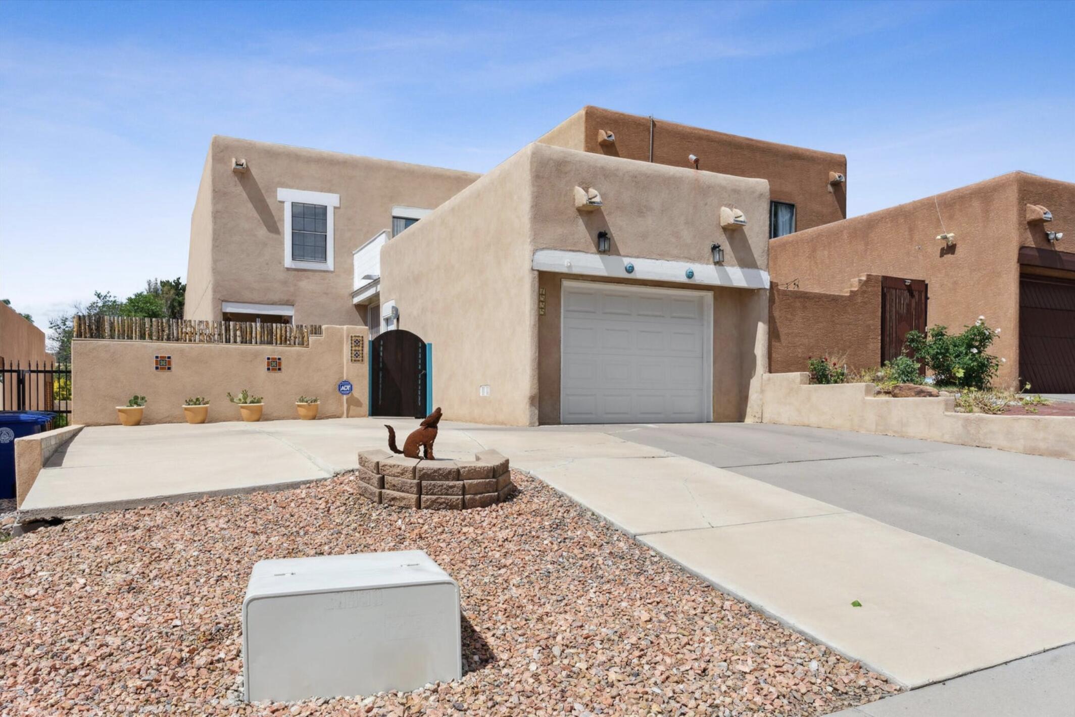 7535 NORTHRIDGE Avenue NE Albuquerque, NM 87109