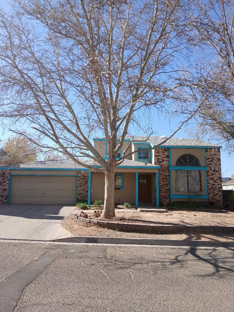 1725 CHAMISA Road NE Rio Rancho, NM 87144
