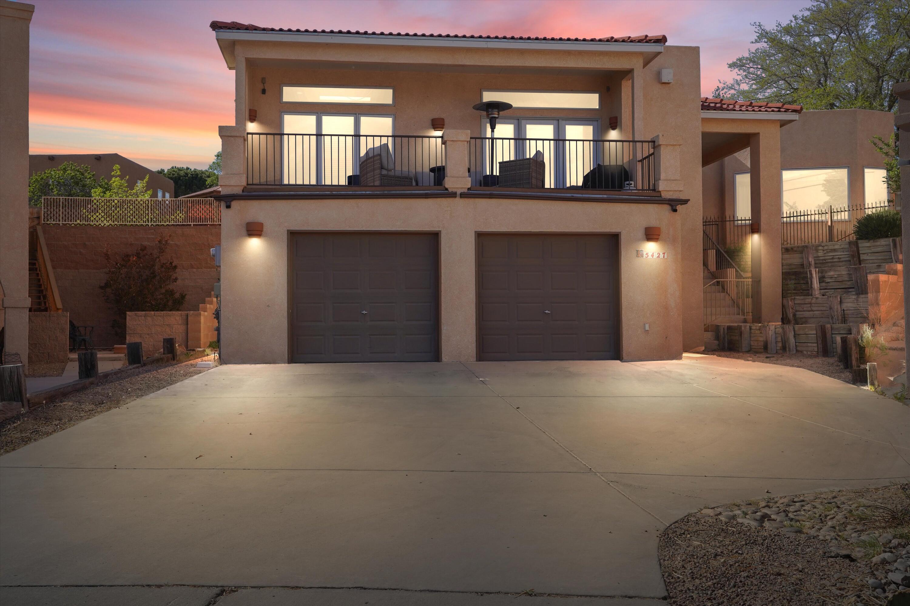 5427 LA COLONIA Drive NW Albuquerque, NM 87120