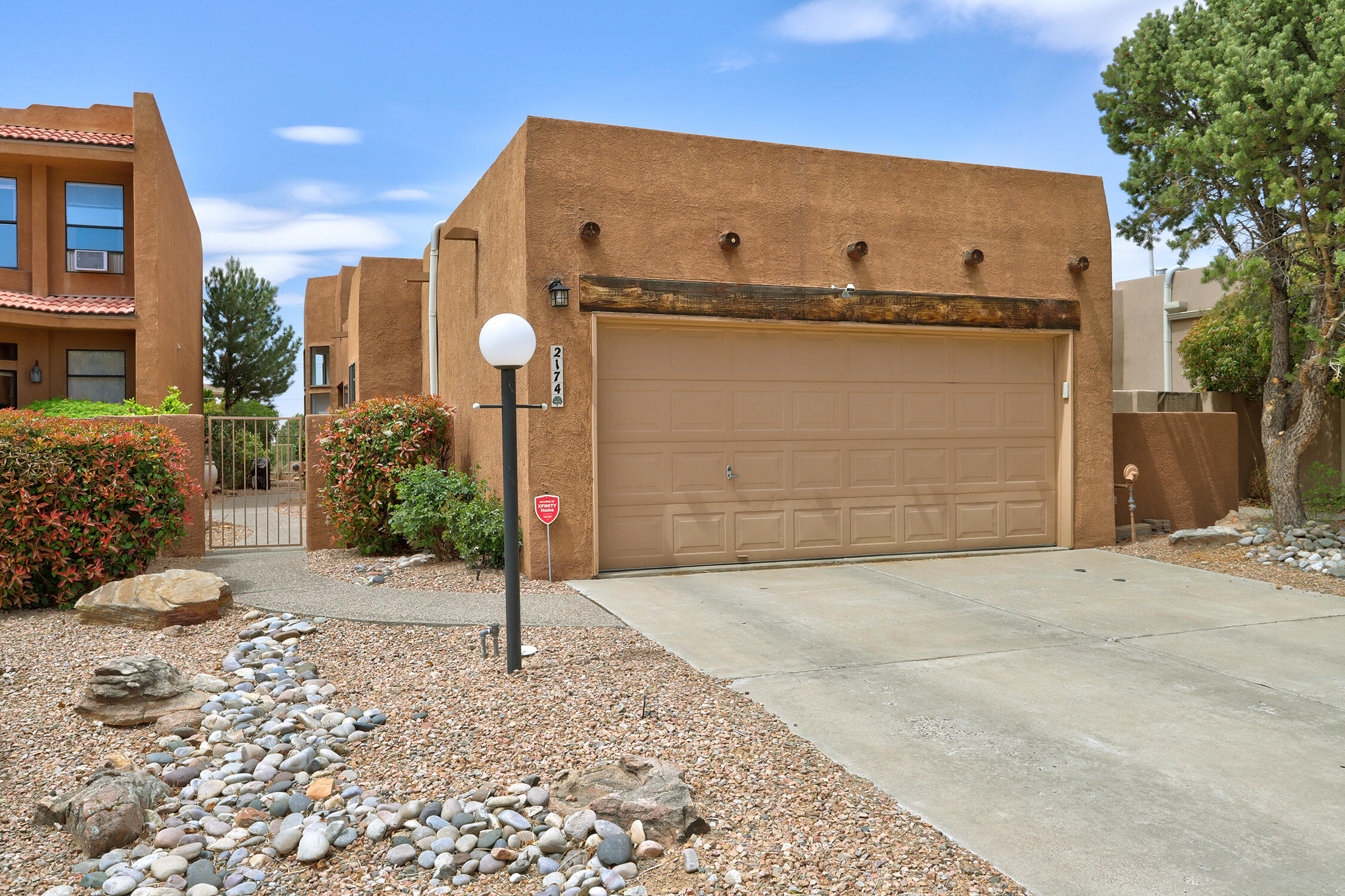 2174 BLACK WILLOW Drive NE Albuquerque, NM 87122