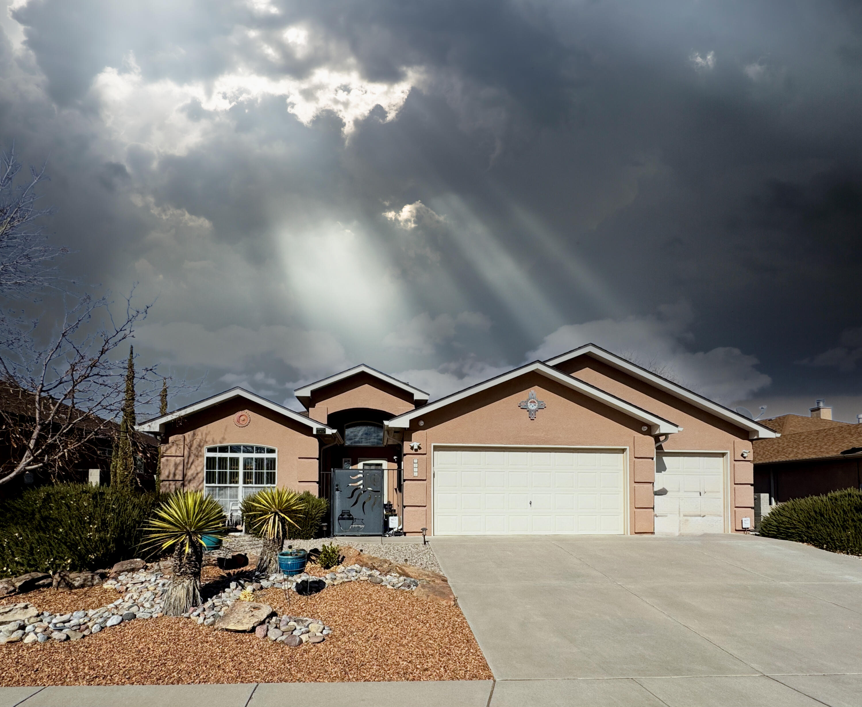 7251 MILAN HILLS Road NE Rio Rancho, NM 87144