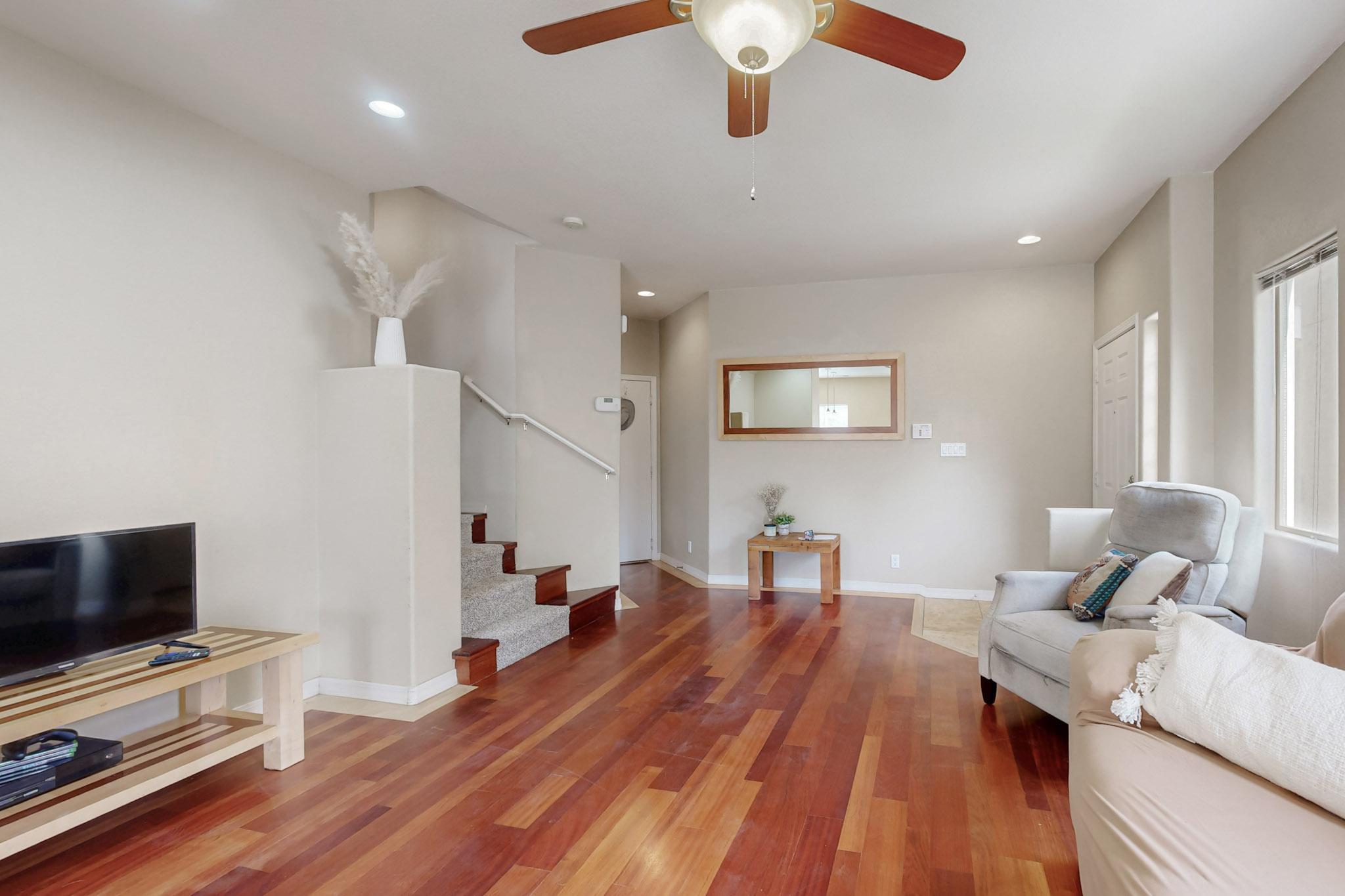 5748 Valle Alegre Place NW # 1-B Albuquerque, NM 87120