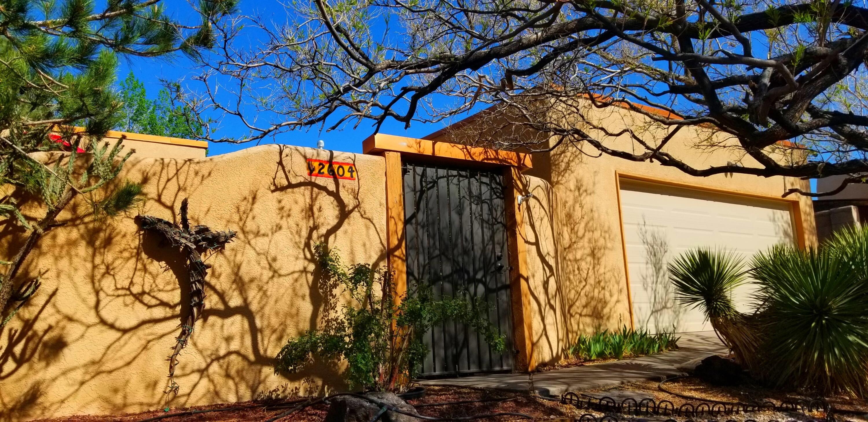 2604 Nakomis Drive NE Albuquerque, NM 87112