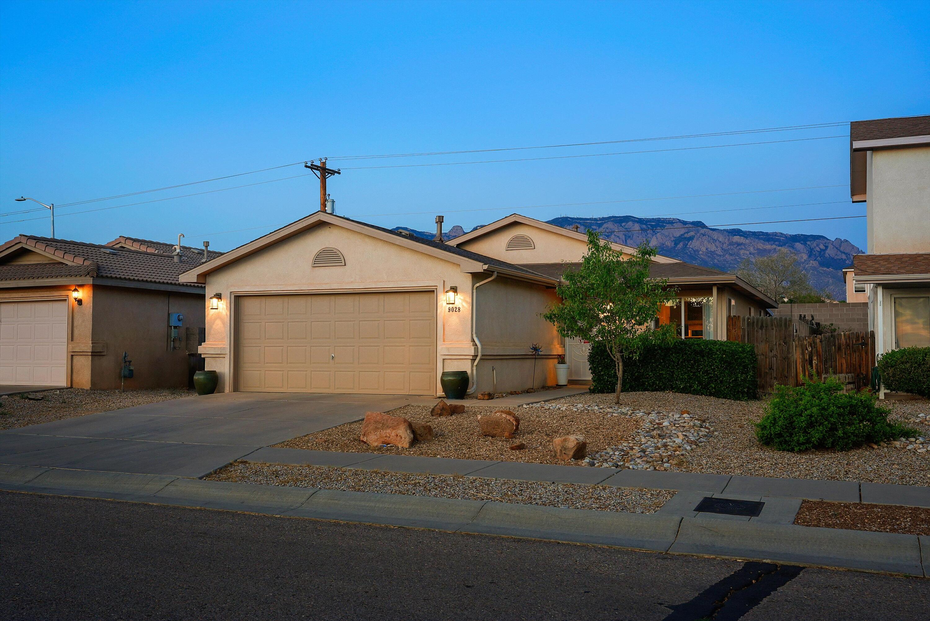 9028 PUMICE Street NE, Albuquerque